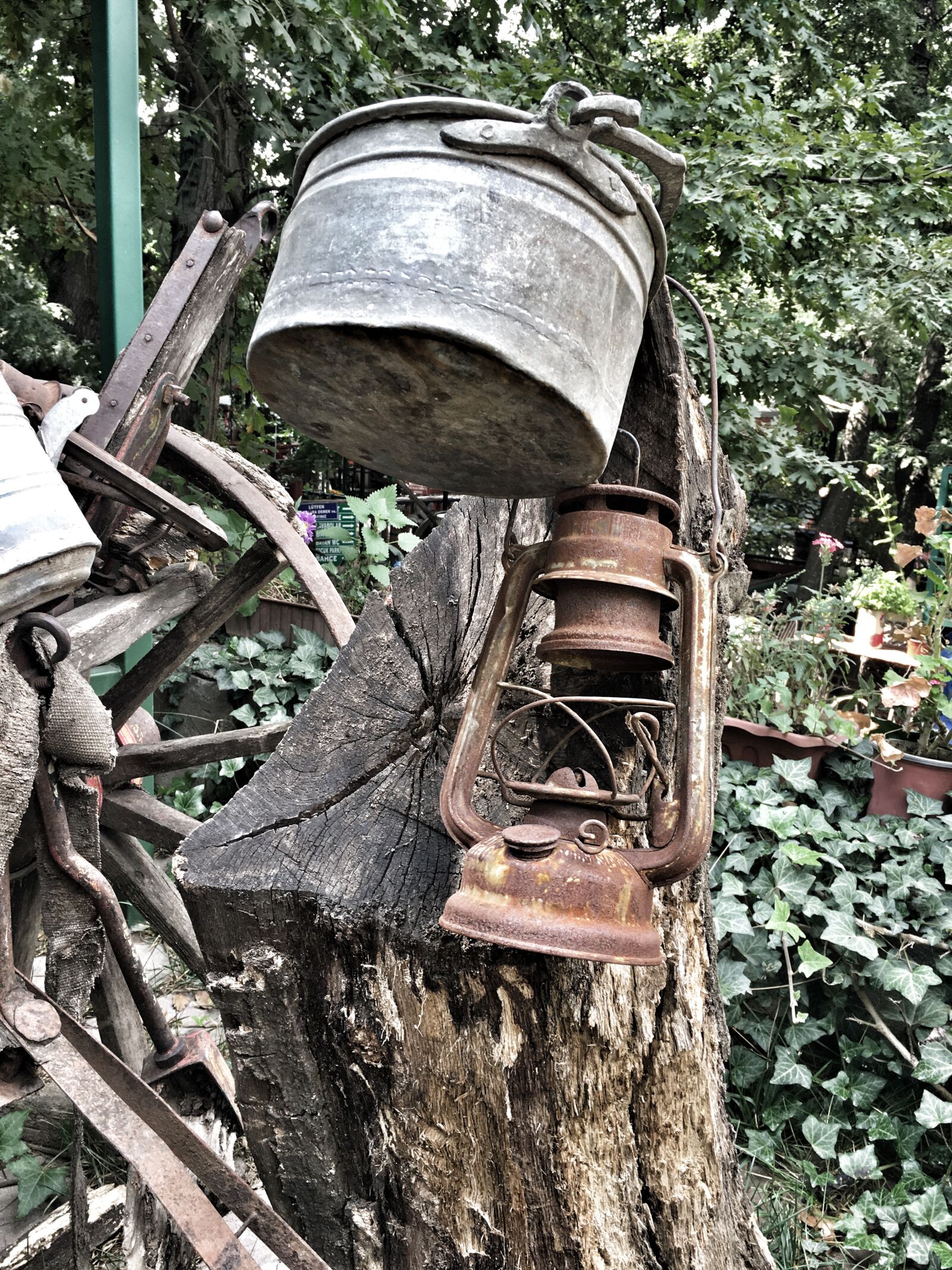 Apple iPhone 6s sample photo. Copper, old, composition photography