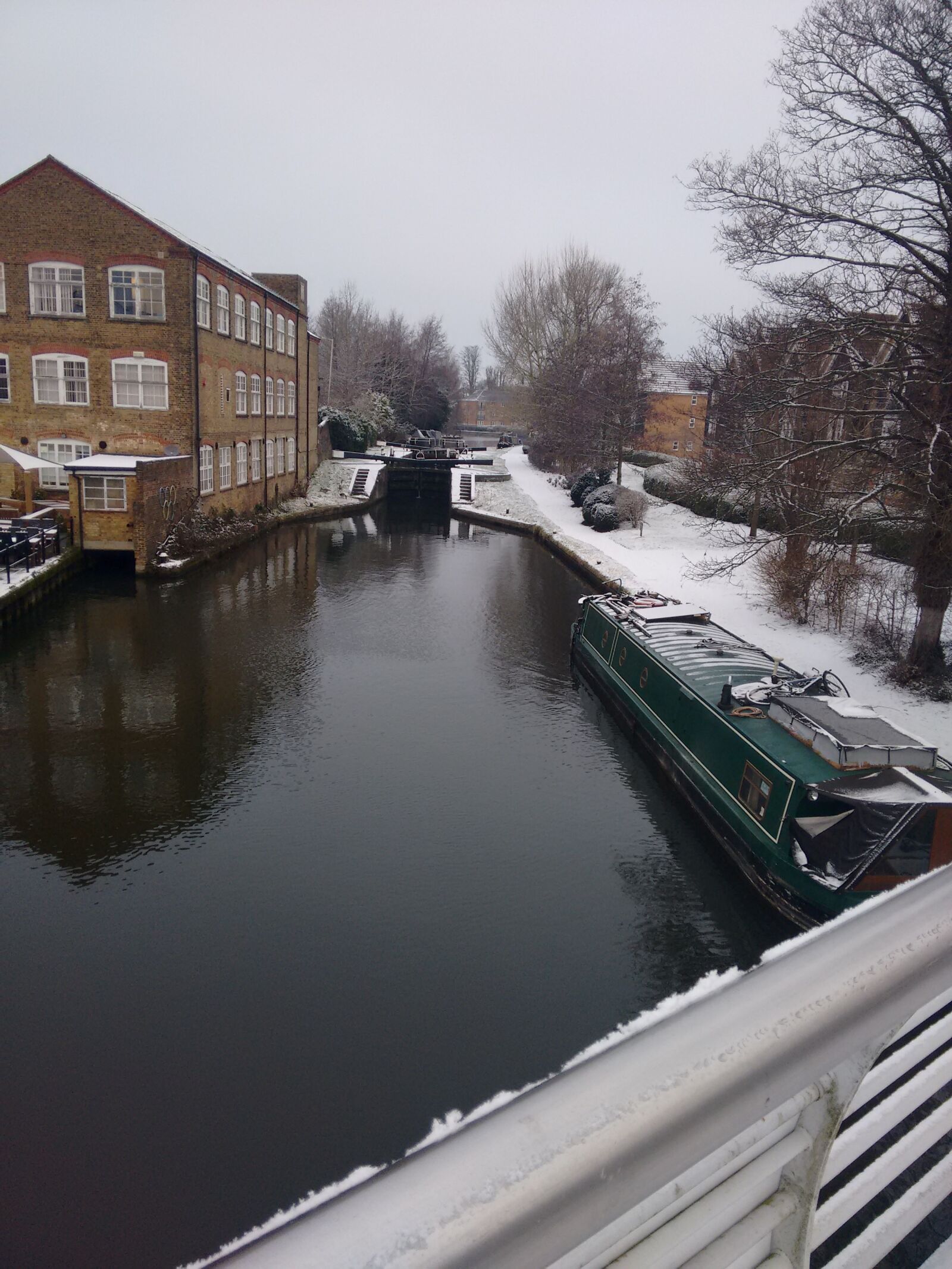 Motorola Moto G (2nd Gen) sample photo. Canal, snow, hemel hempstead photography