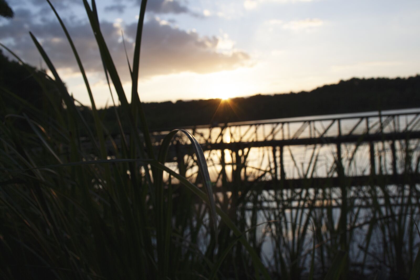 Canon EOS 1000D (EOS Digital Rebel XS / EOS Kiss F) sample photo. Sunset, sea, sky photography