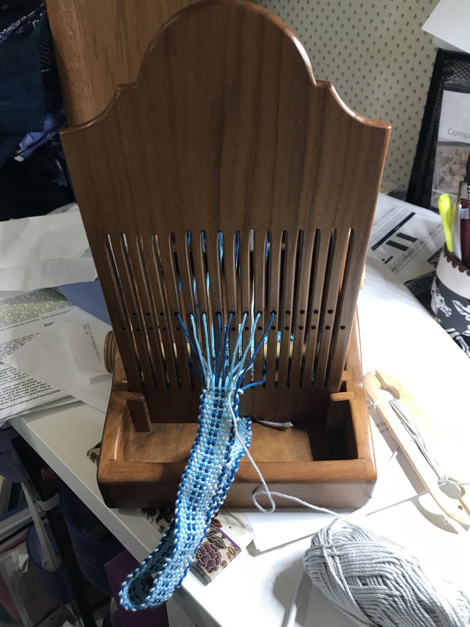iPhone 7 back camera 3.99mm f/1.8 sample photo. Box loom, tape loom photography