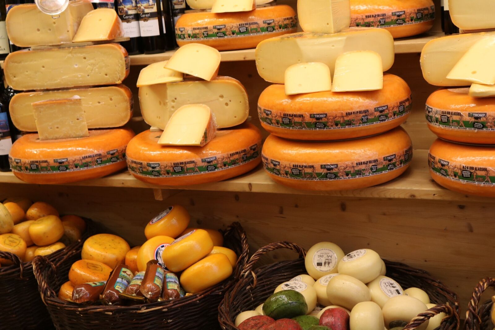 Canon EOS 750D (EOS Rebel T6i / EOS Kiss X8i) sample photo. Cheese, cheese loaf, alkmaar photography