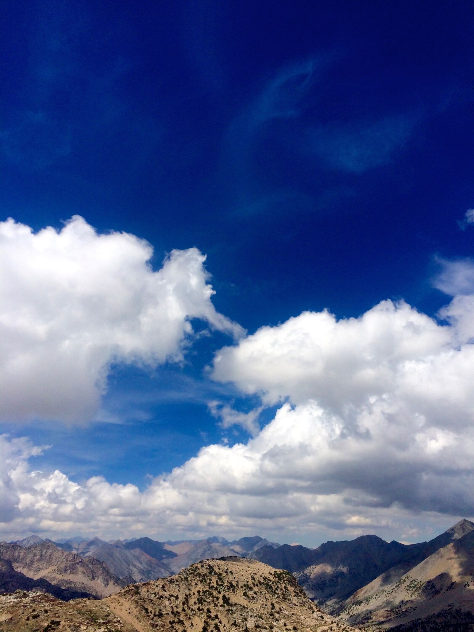 Apple iPhone 5s sample photo. Sierras, blue, sky photography