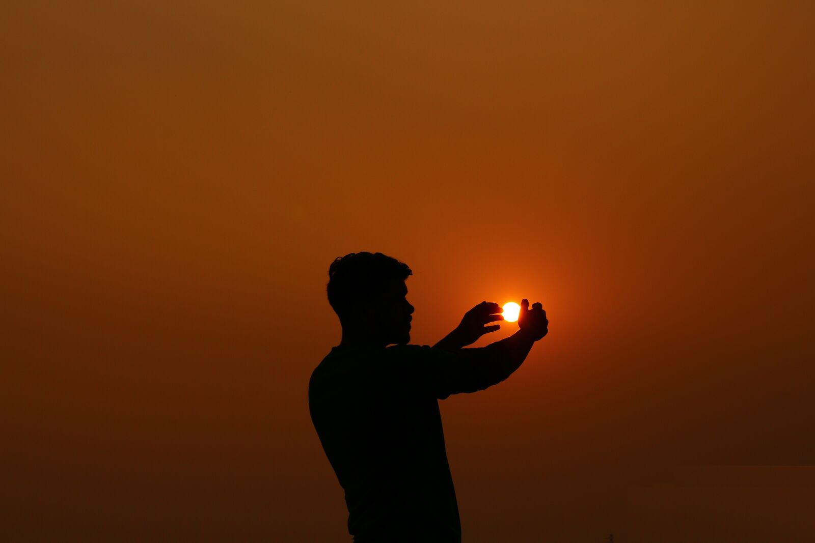 Canon EOS 700D (EOS Rebel T5i / EOS Kiss X7i) sample photo. Silhouette, sun, nature photography
