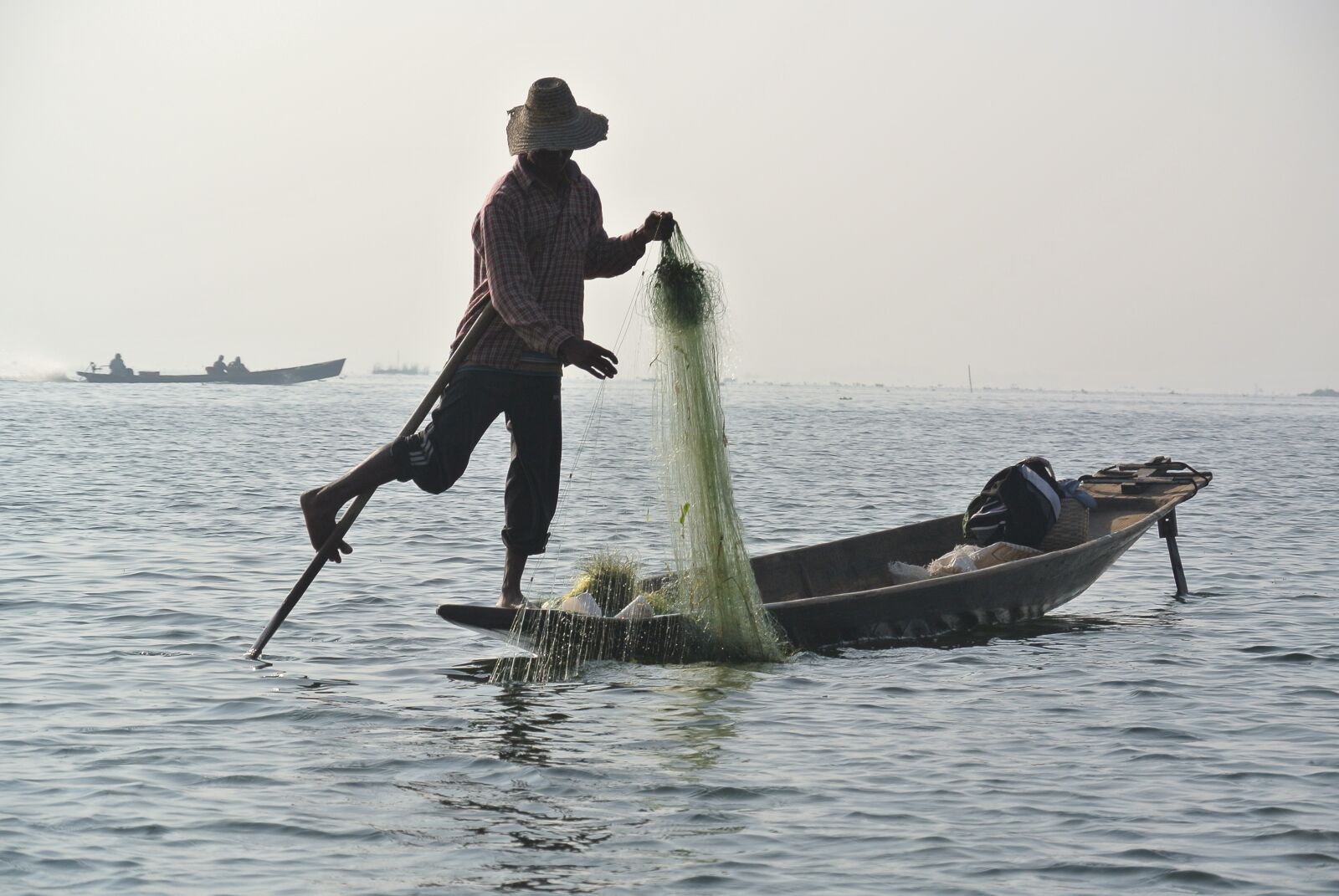 Nikon 1 V1 sample photo. Myanmar, fisherman photography