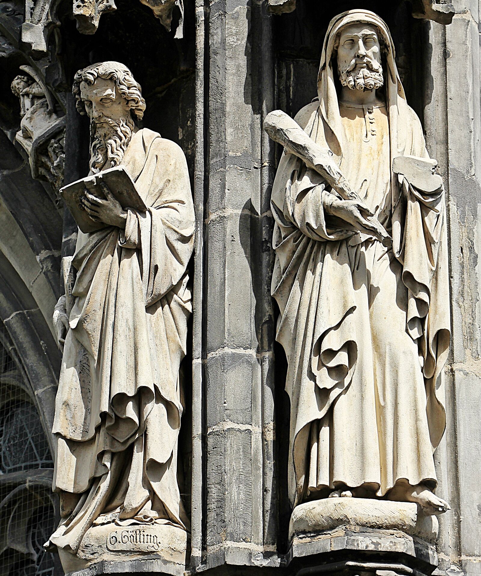 Canon EOS 550D (EOS Rebel T2i / EOS Kiss X4) sample photo. Aachen cathedral, dom, church photography