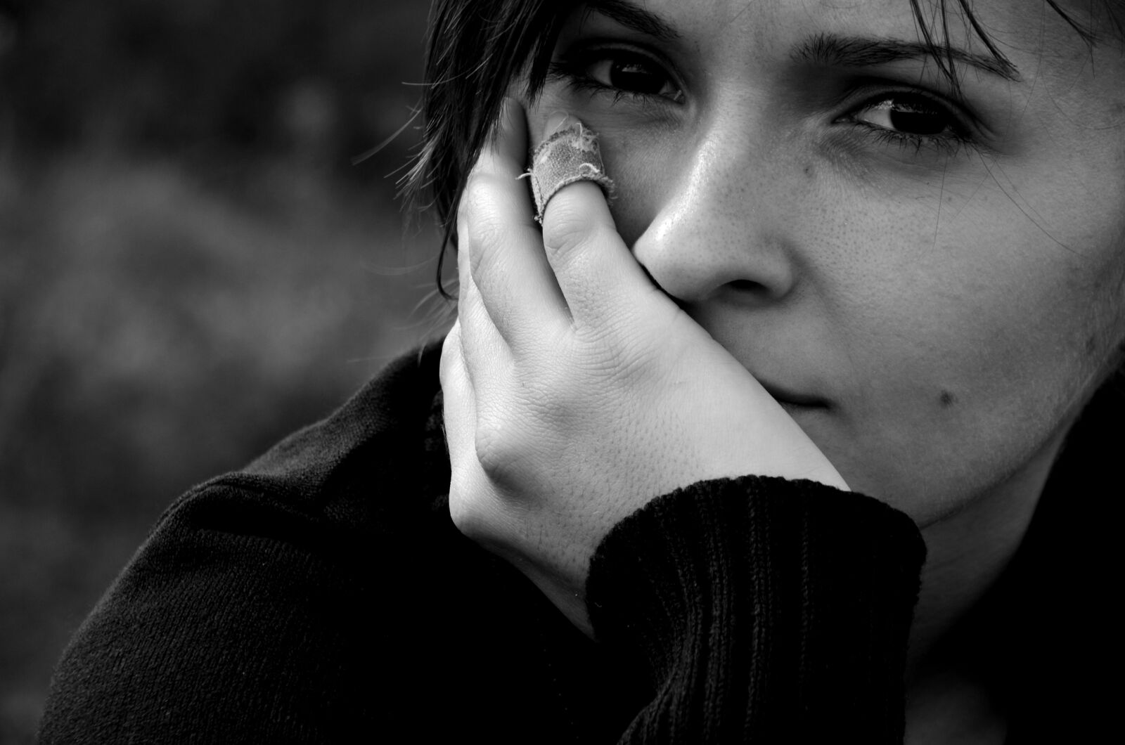 Nikon D5100 sample photo. Young woman, portrait, eyes photography