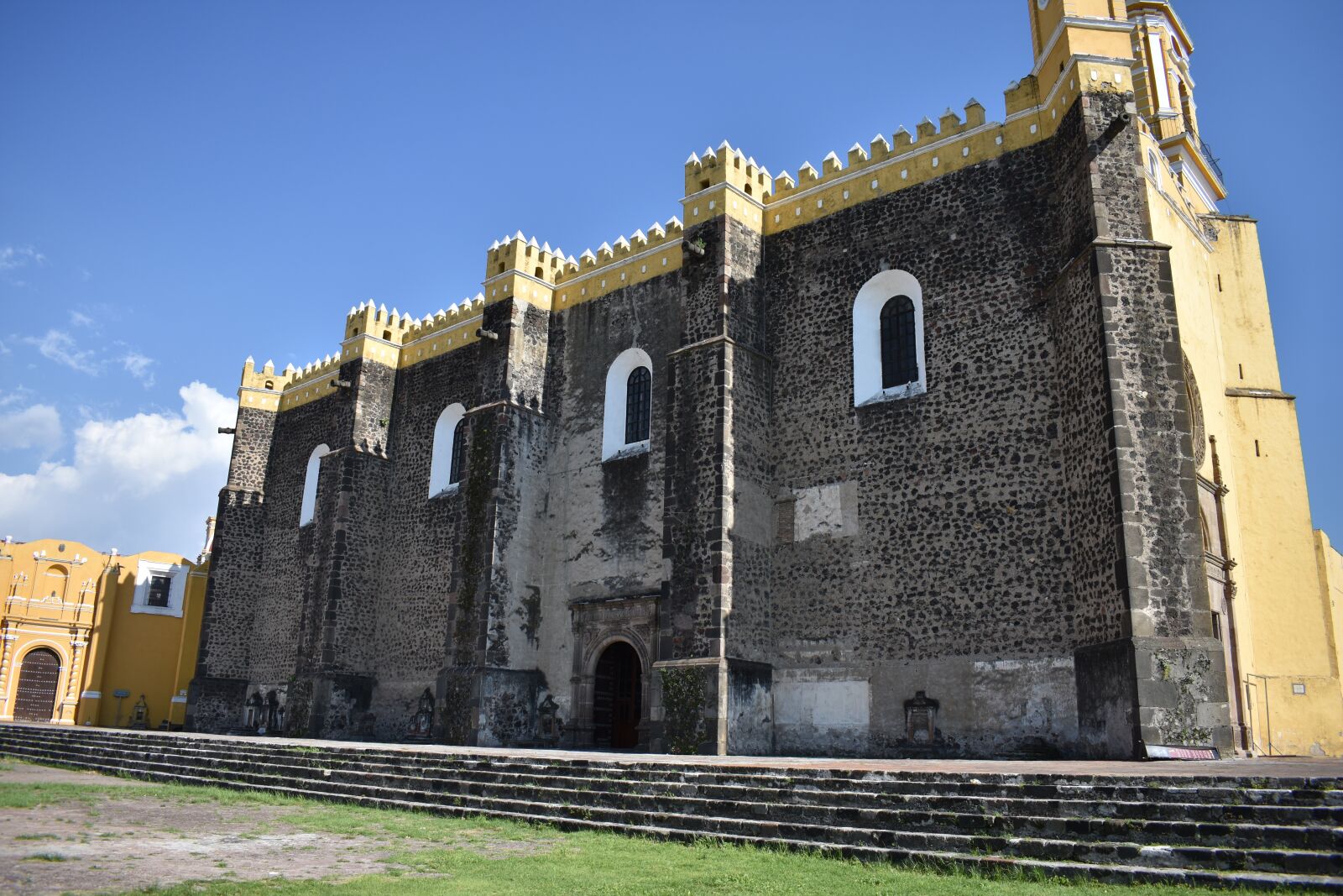 Nikon D3400 sample photo. Mexico, cholula, architecture photography