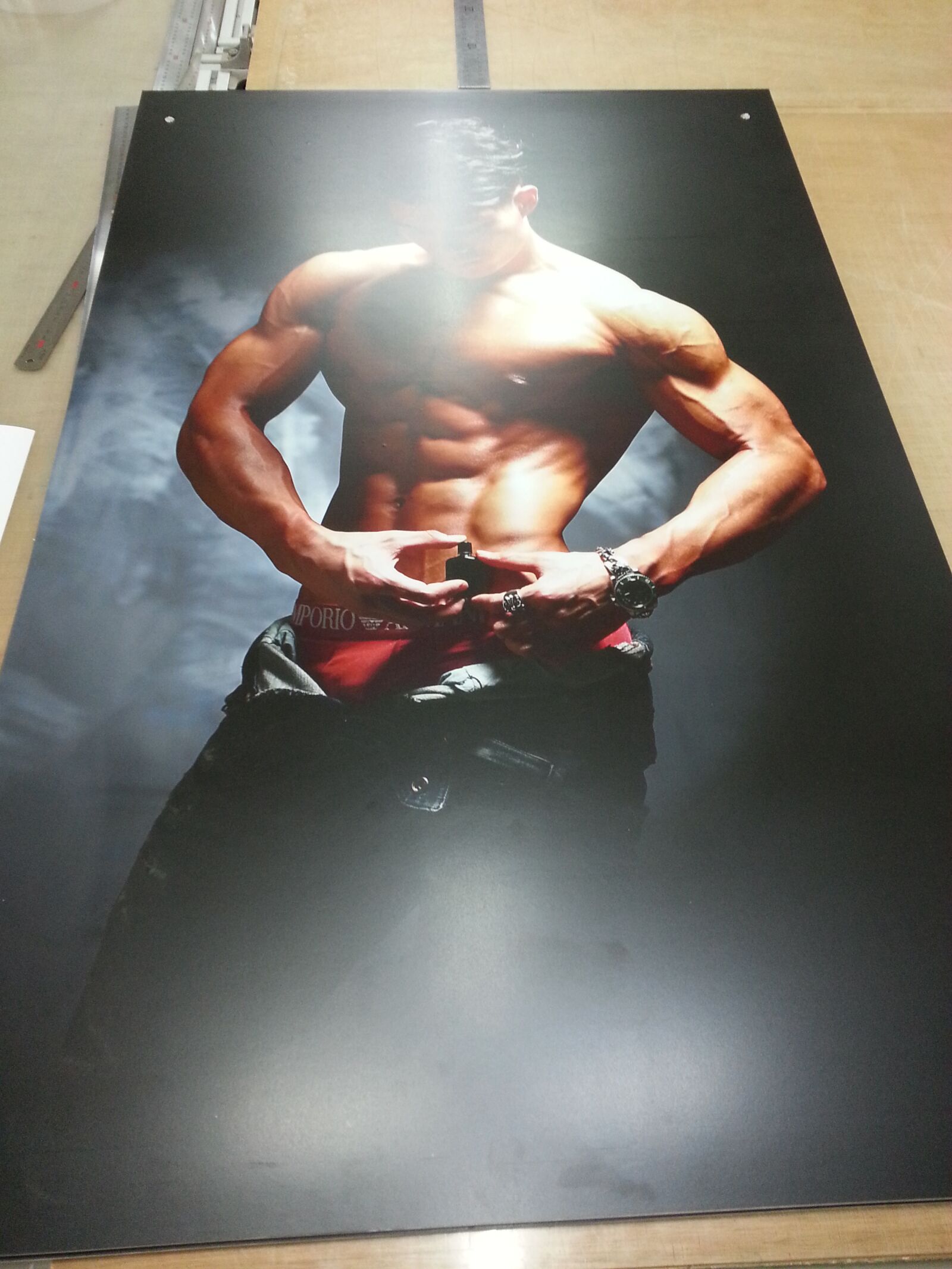 Samsung Galaxy S3 sample photo. Fitness center, muscle, male photography