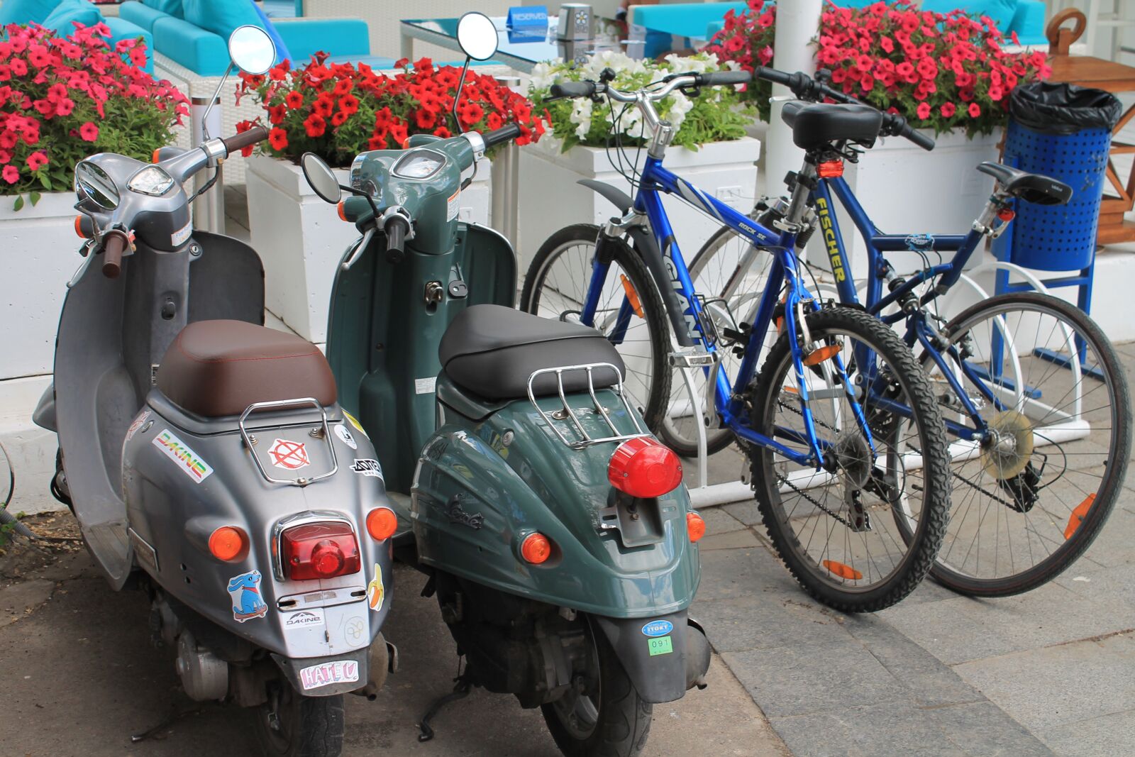 Canon EOS 1100D (EOS Rebel T3 / EOS Kiss X50) sample photo. Moped, mopeds, bike photography