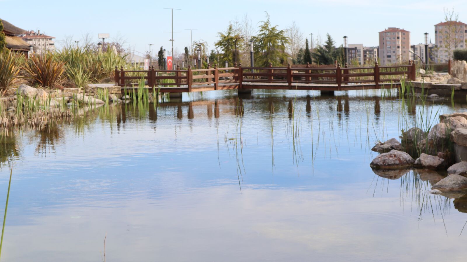 Canon EOS M50 (EOS Kiss M) sample photo. Lake, landscape, water photography