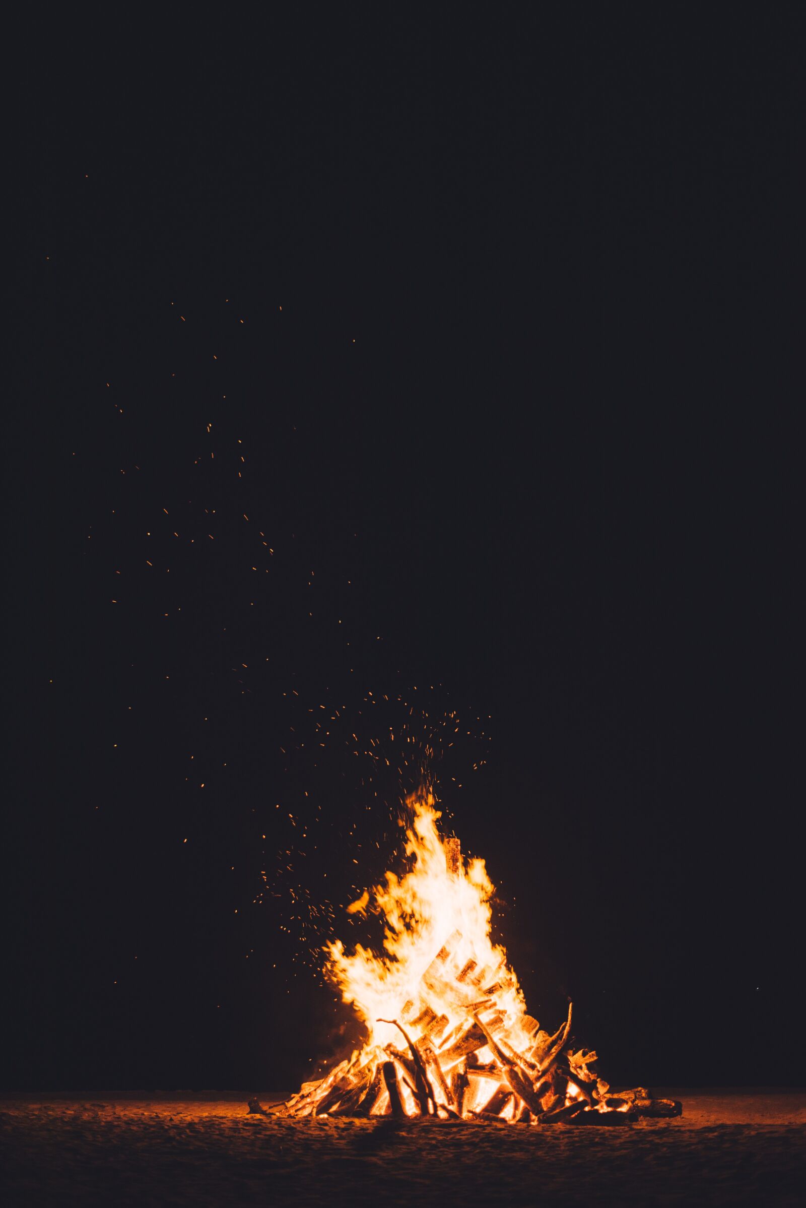Nikon D750 sample photo. Bonfire, burning, dark photography