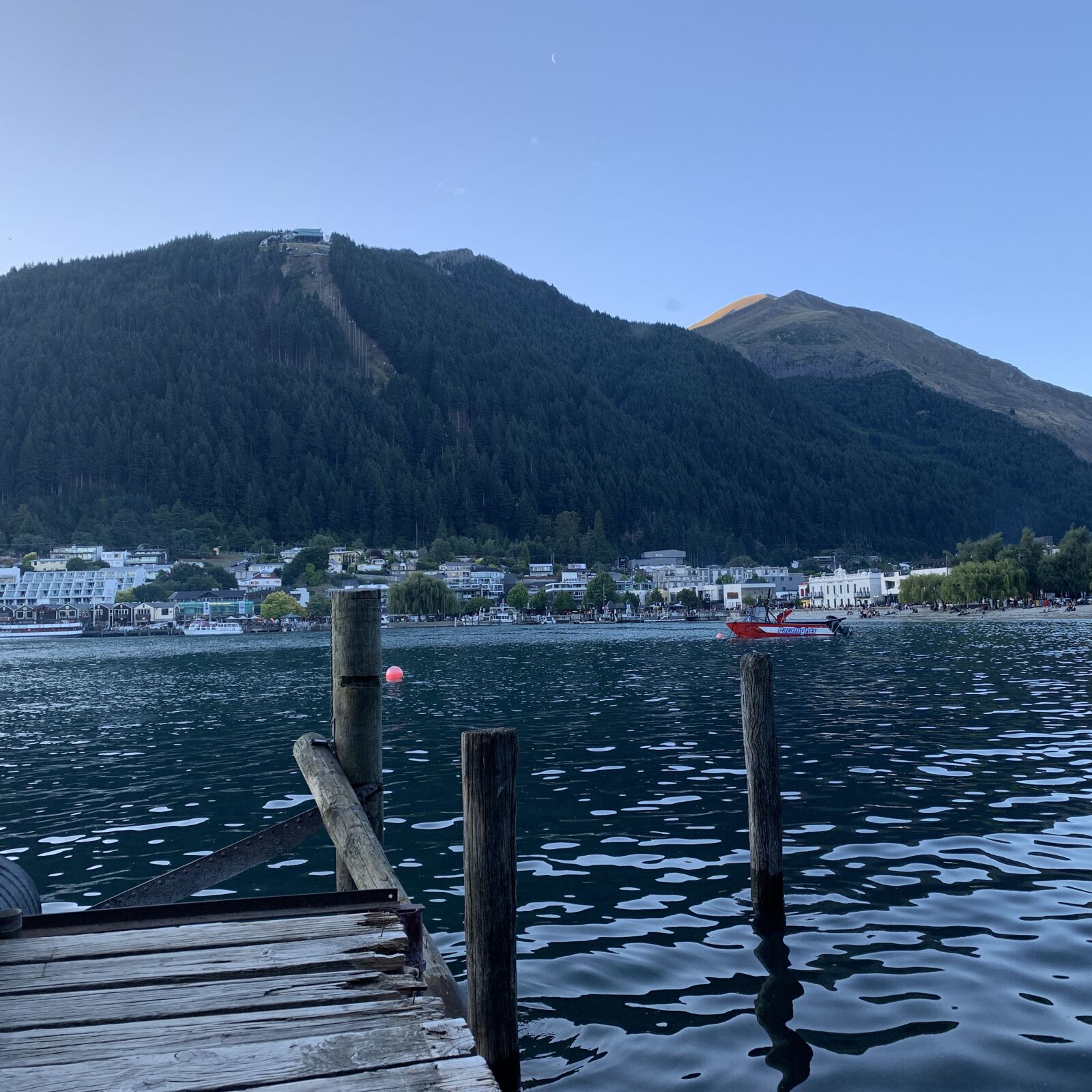 iPhone XS back dual camera 4.25mm f/1.8 sample photo. Mountain, scenery, nature photography