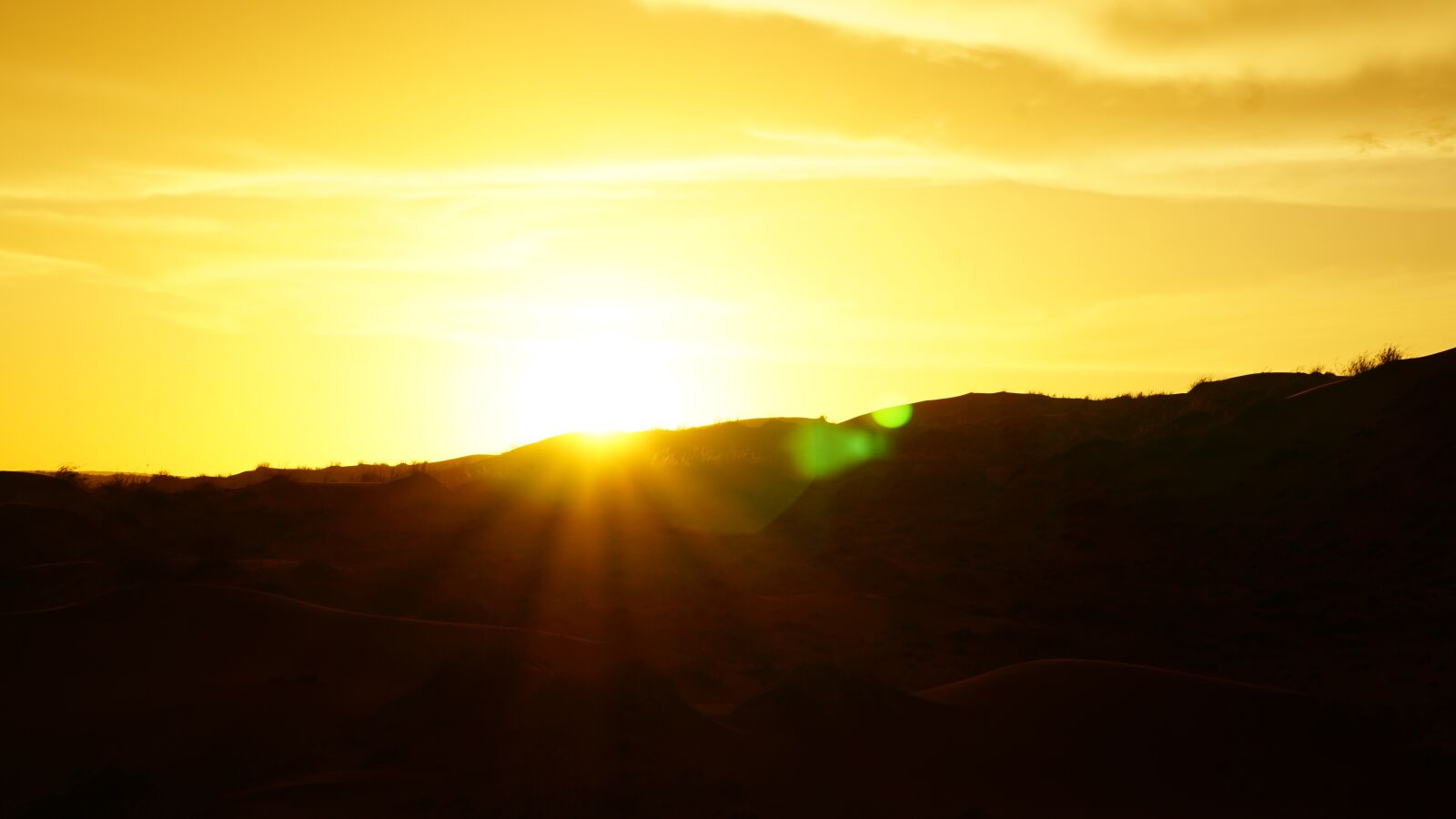 Sony E 55-210mm F4.5-6.3 OSS sample photo. Sunset, sossuvlei, dune photography