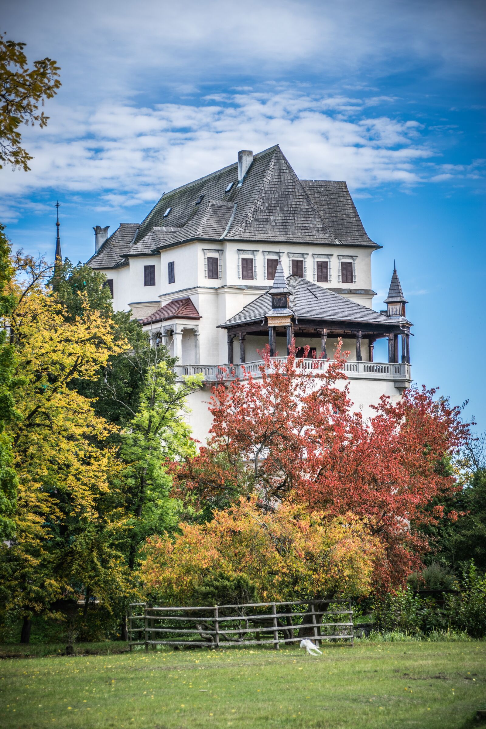 Nikon D5300 sample photo. Castle, park, architecture photography