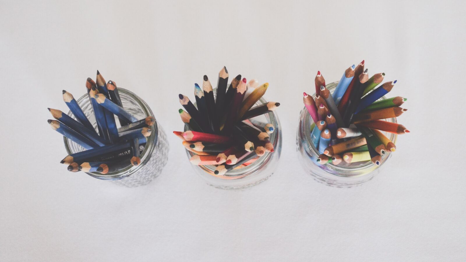 Nikon D5100 sample photo. Art supplies, pencils, top photography