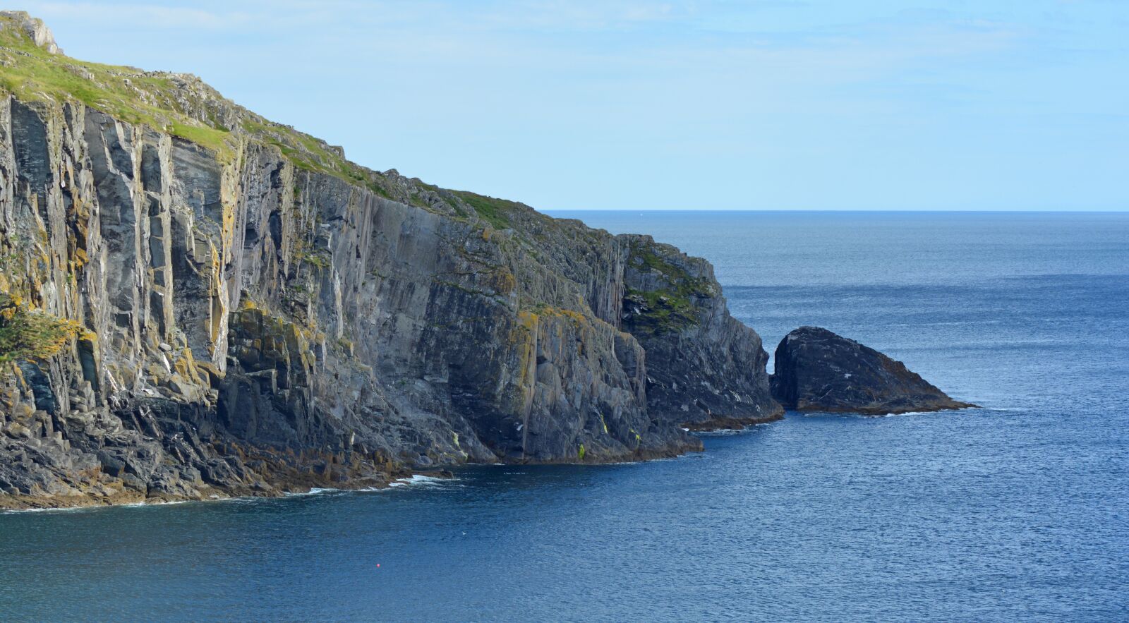 Nikon D5200 sample photo. Cliff, coast, atlantic photography