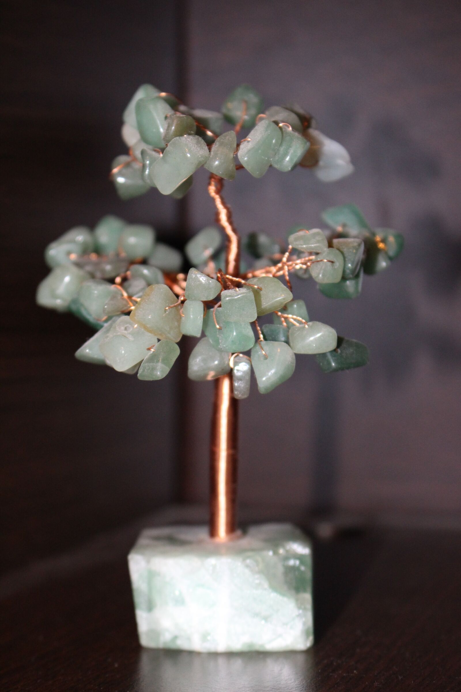 Canon EOS 100D (EOS Rebel SL1 / EOS Kiss X7) sample photo. Pom, ornament, pebbles photography