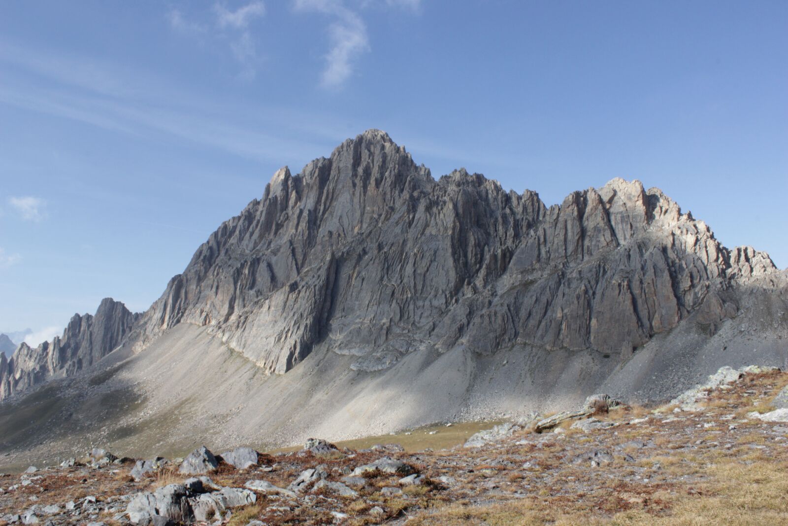 Canon EOS 600D (Rebel EOS T3i / EOS Kiss X5) sample photo. Mountain, sky, alpine photography
