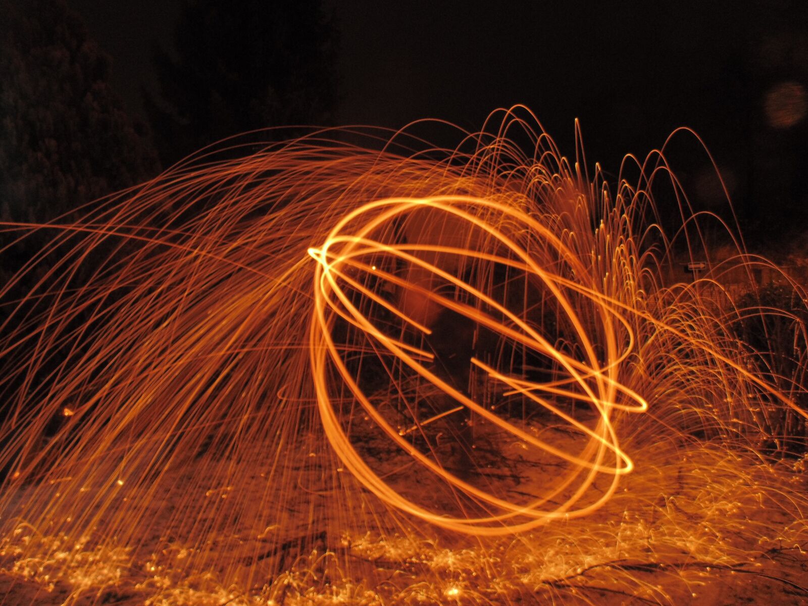 Sony Cyber-shot DSC-H200 sample photo. Long exposure, steel wool photography