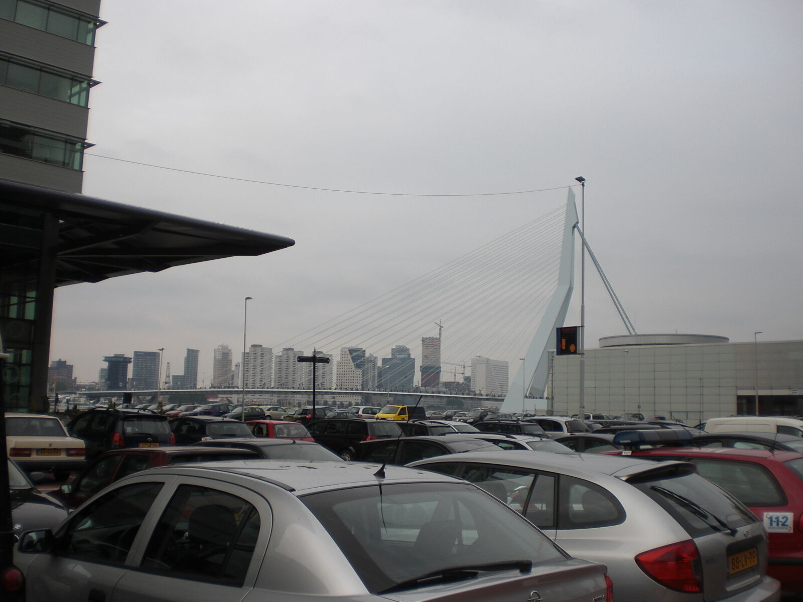 CASIO EX-Z8 sample photo. Erasmusbrug photography