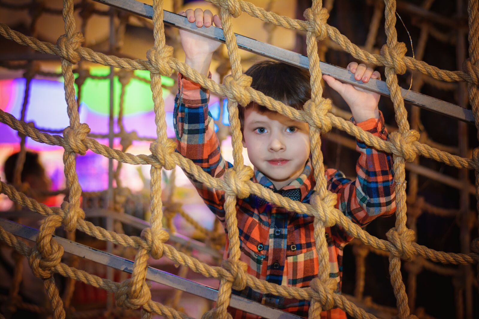 Nikon D7100 sample photo. Child, shop, shopping center photography