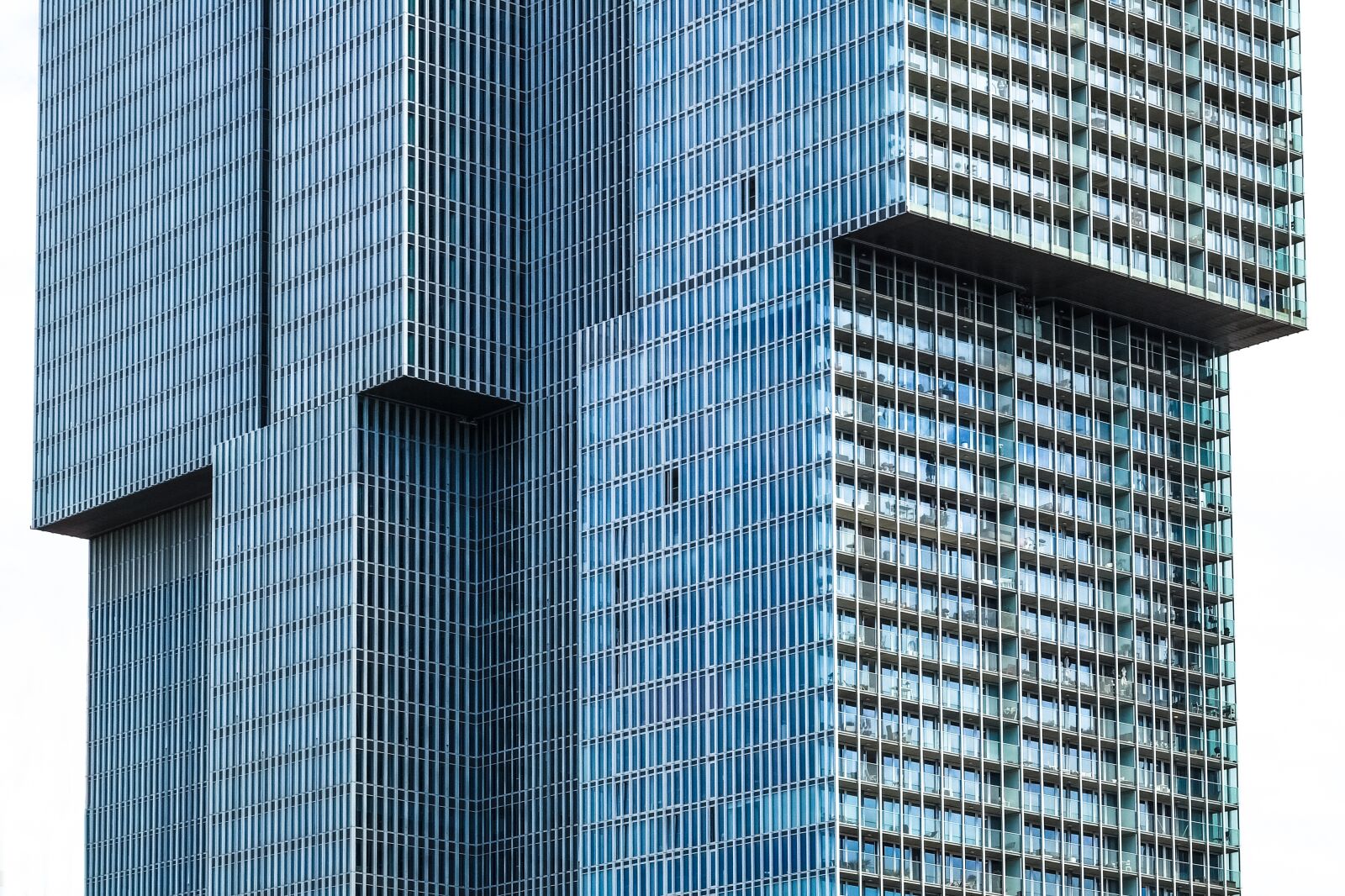 Fujifilm X30 sample photo. Tower, building, modern photography