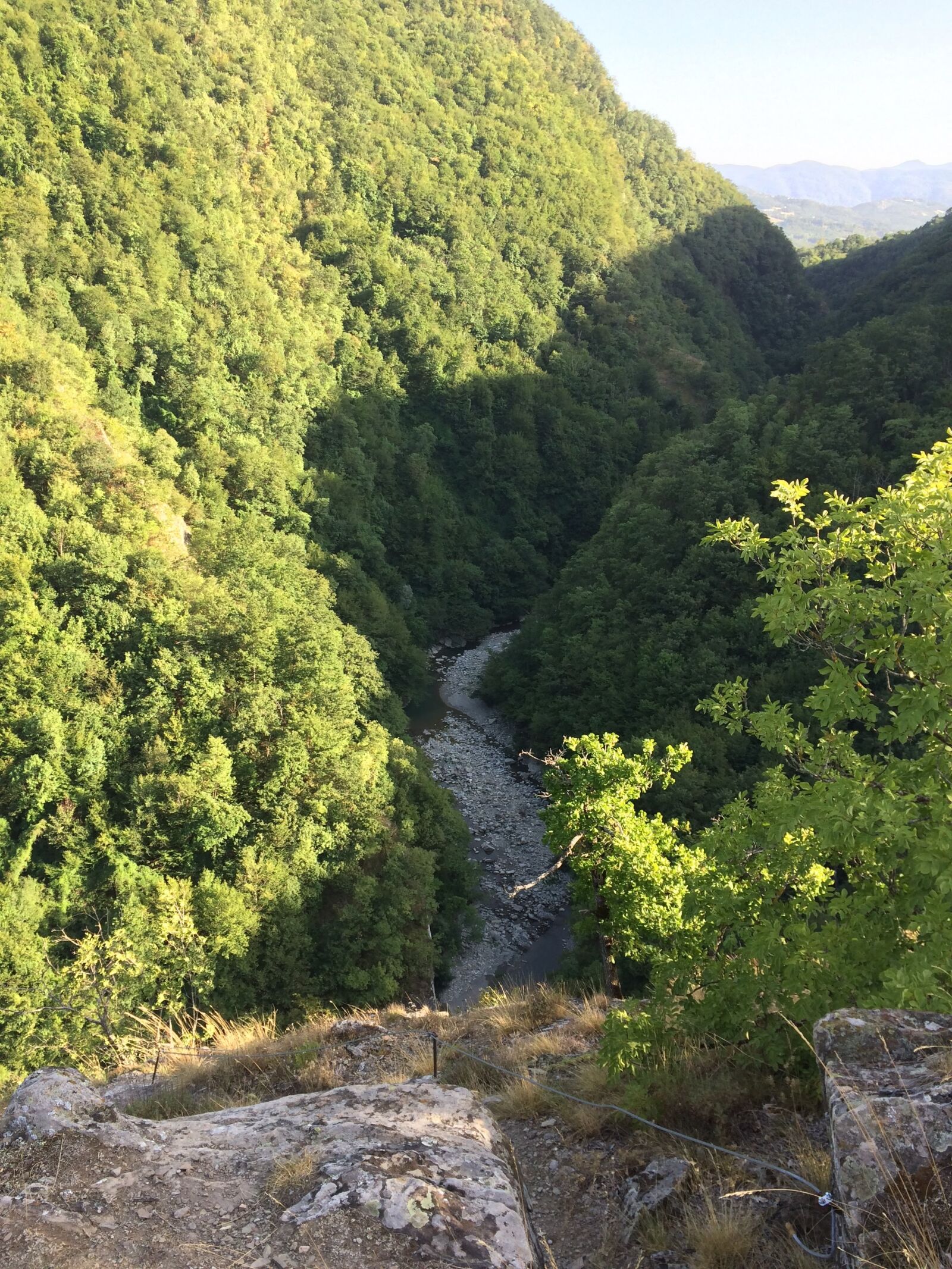 iPhone 5s back camera 4.15mm f/2.2 sample photo. Mountain photography