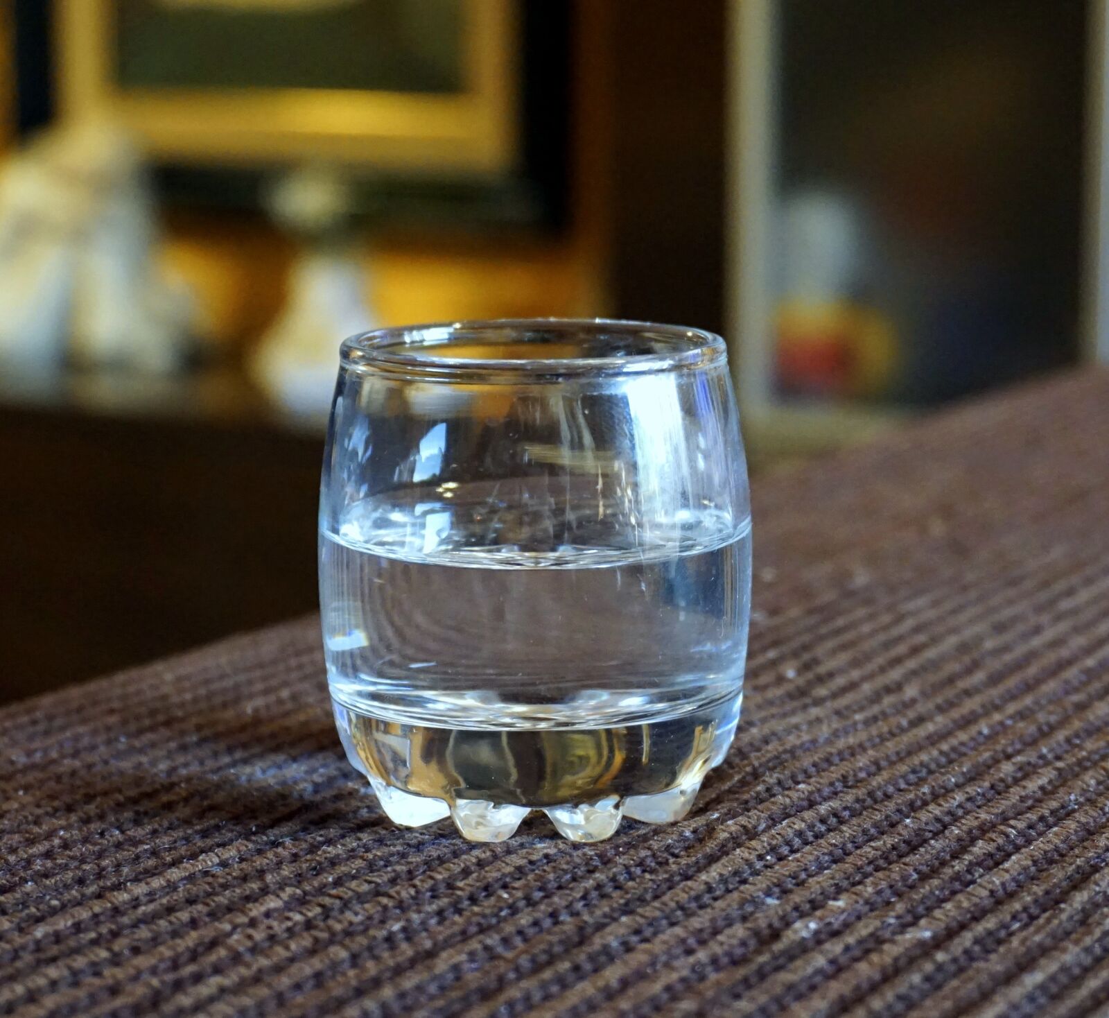Sony a6000 sample photo. Glass, water, liquid photography