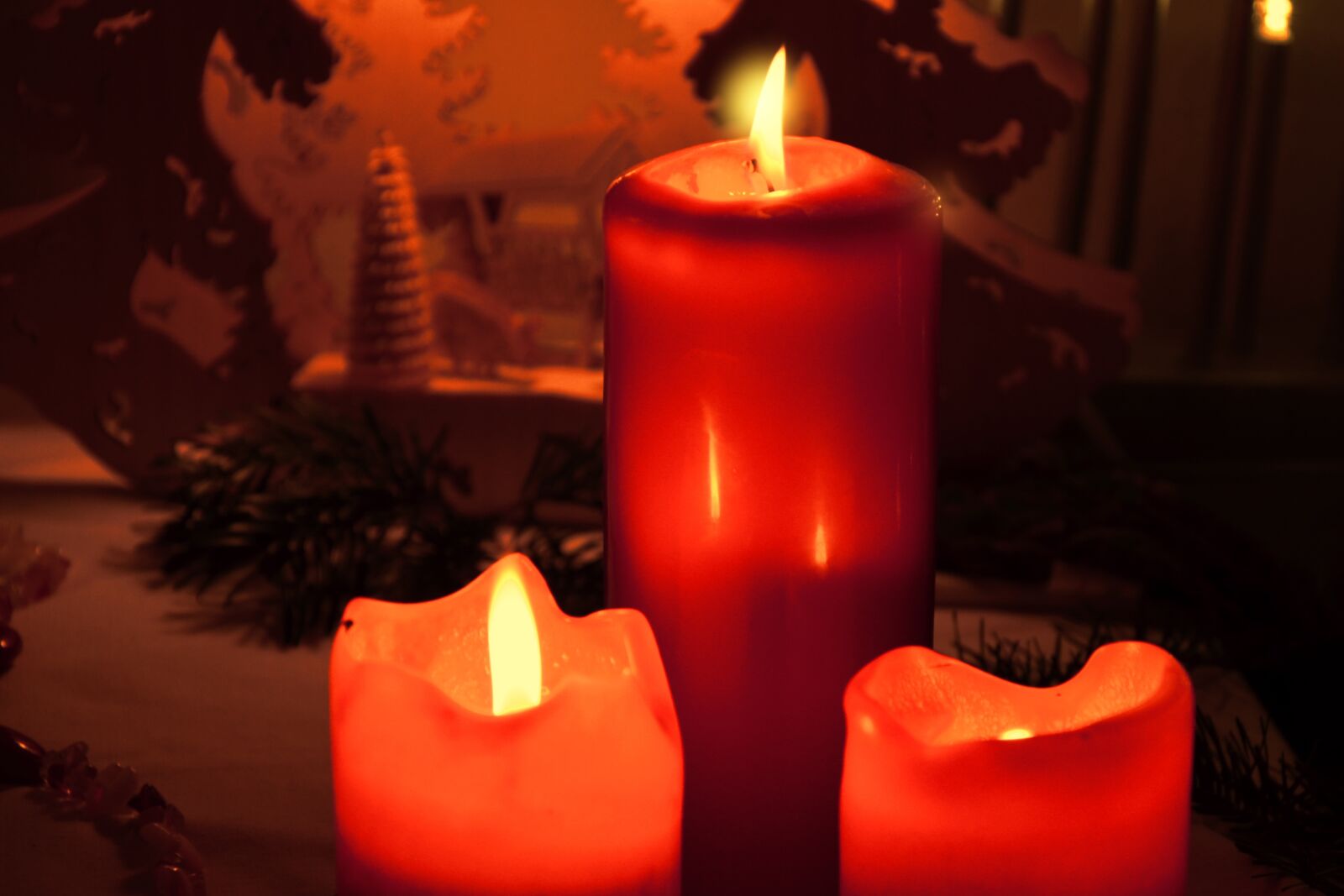 Nikon D5100 sample photo. Candles, candlelight, shimmer photography