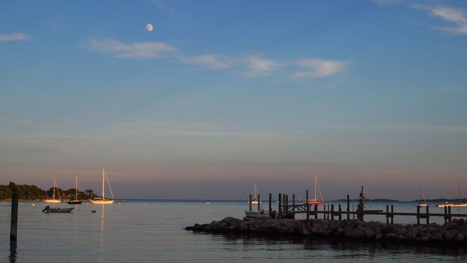Olympus PEN E-PL3 sample photo. Mystic, usa, sunset photography