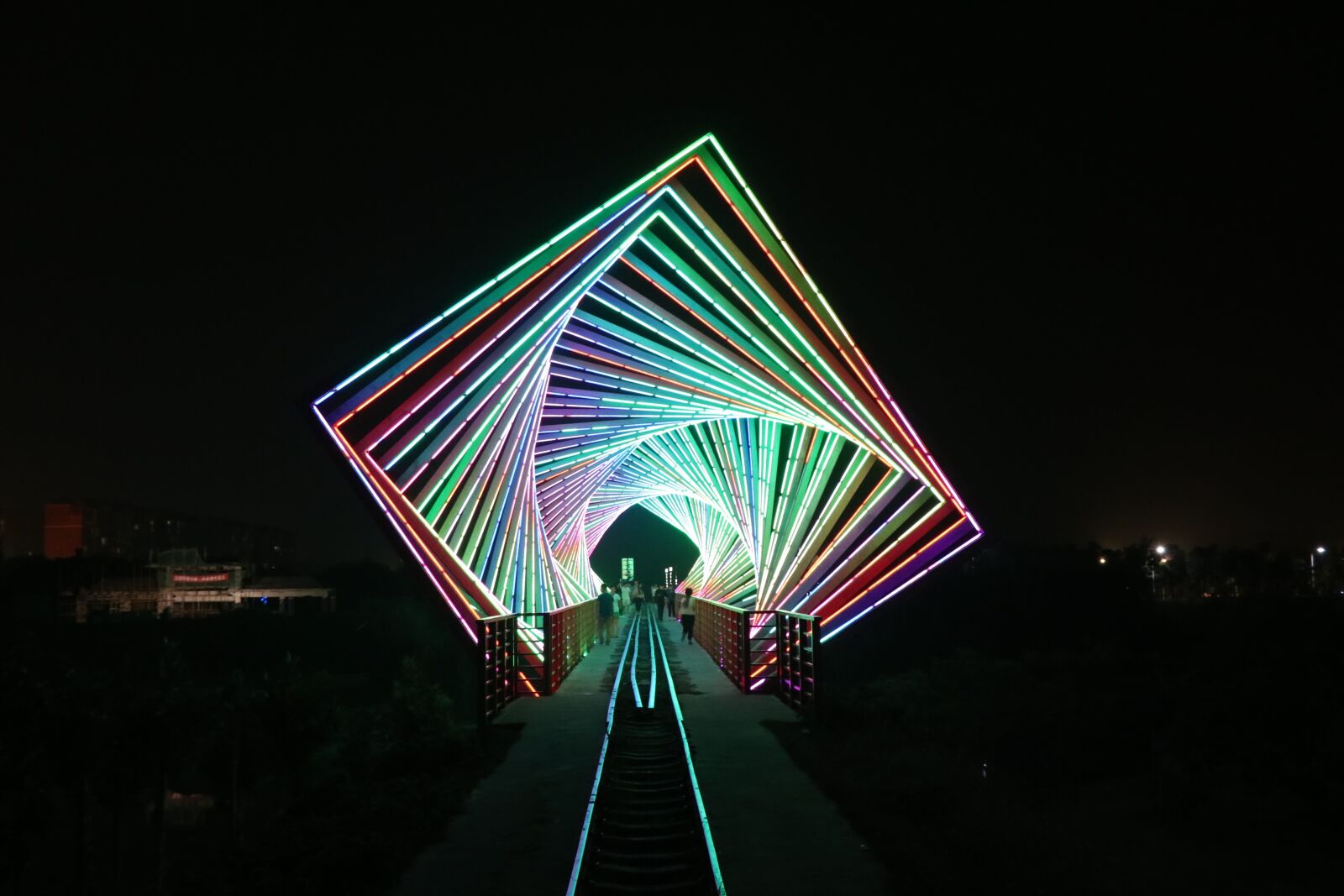 Canon EOS 80D sample photo. The time tunnel, railway photography