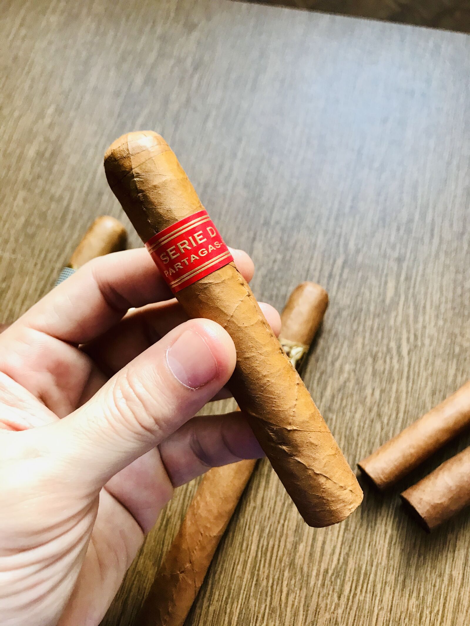 iPhone 7 back camera 3.99mm f/1.8 sample photo. Cigars, cuba photography