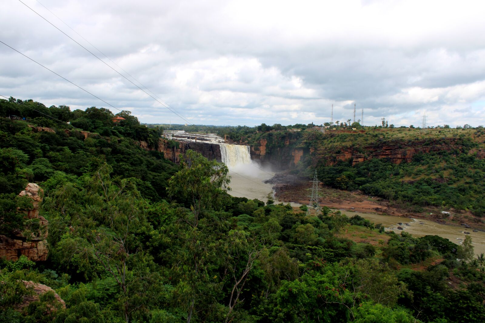 Canon EOS 2000D (EOS Rebel T7 / EOS Kiss X90 / EOS 1500D) sample photo. Gokak falls, ghataprabha river photography