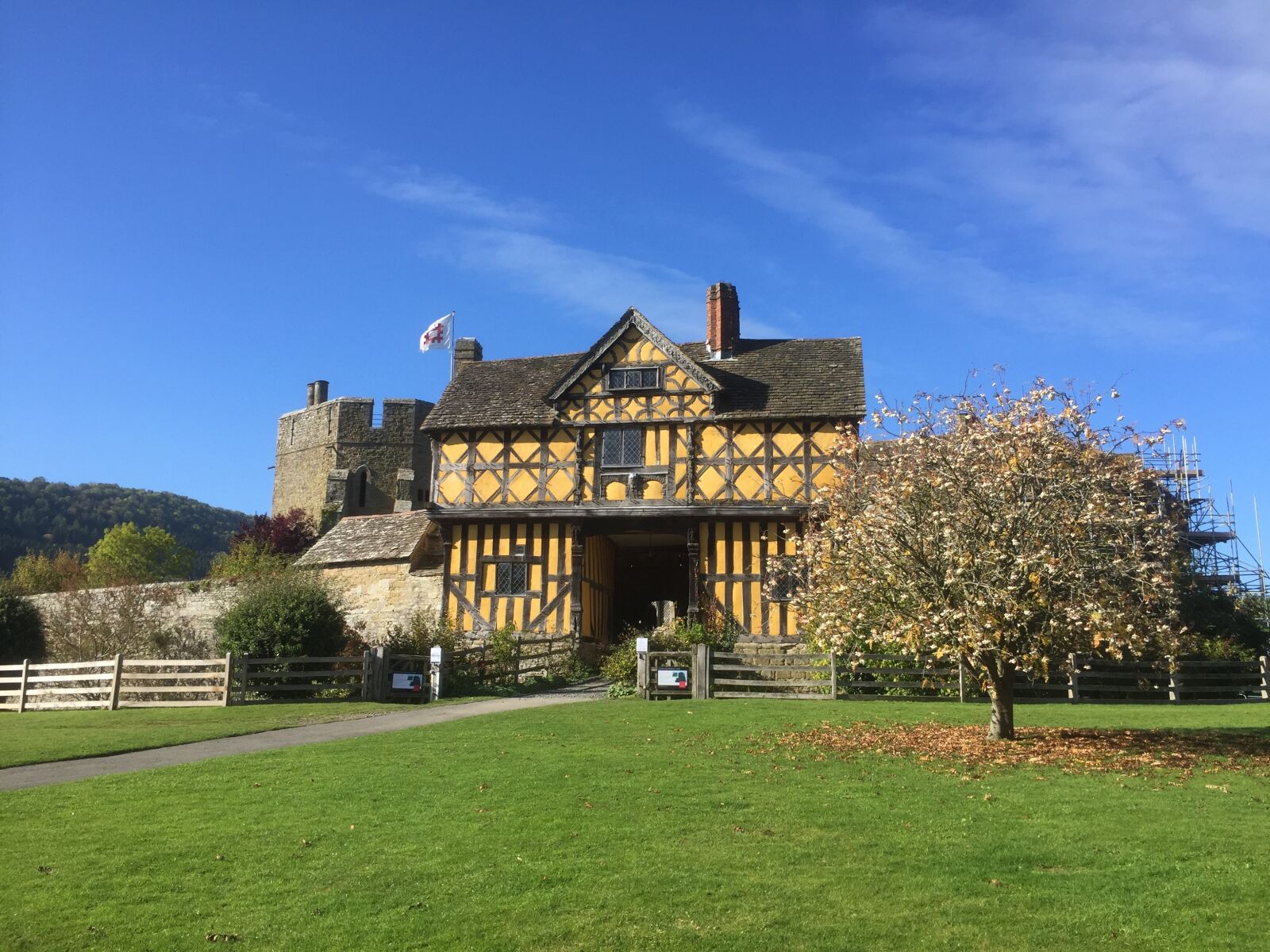 Apple iPhone 6 sample photo. Medieval, manor house, england photography