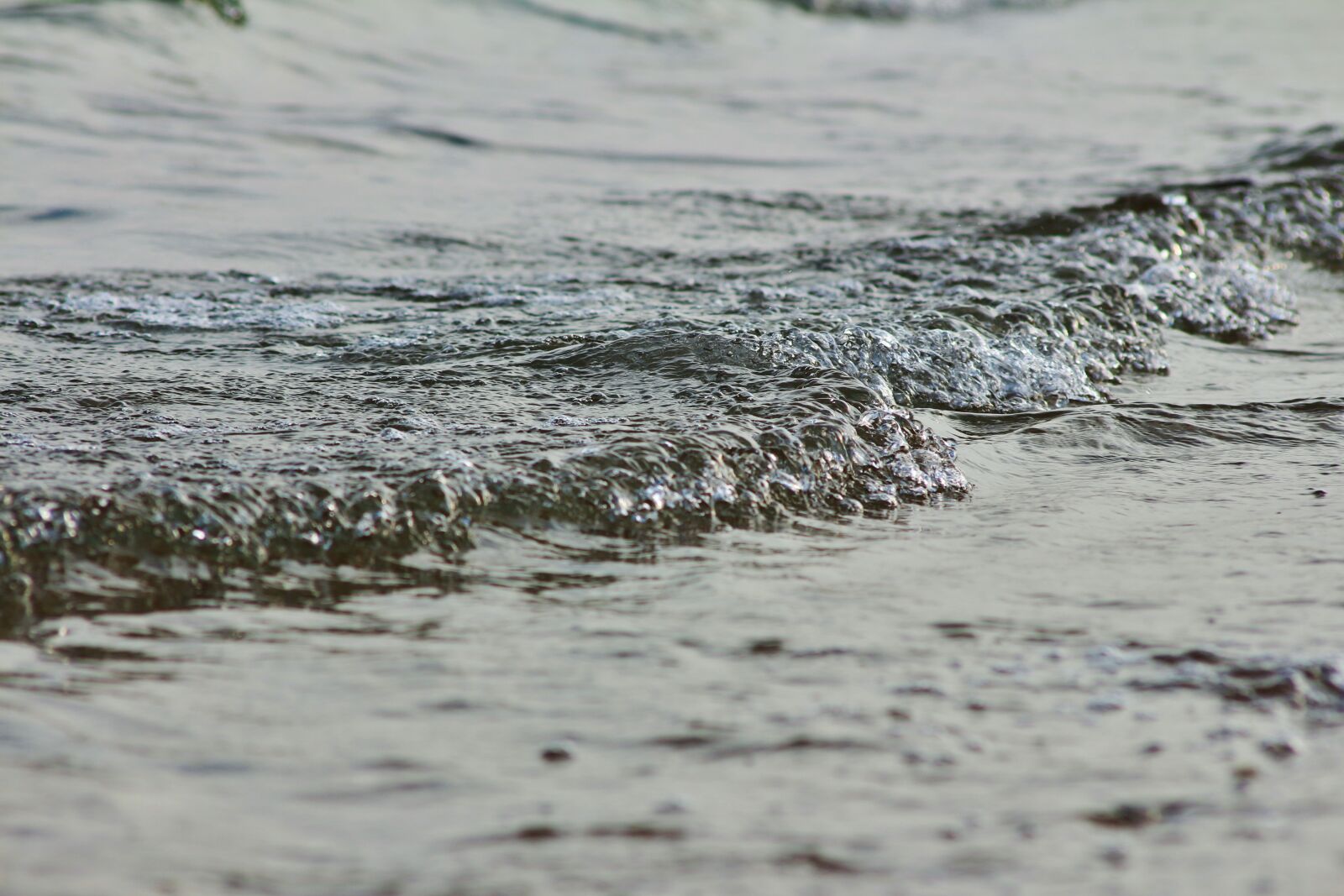 Canon EOS 700D (EOS Rebel T5i / EOS Kiss X7i) sample photo. Wave, sea, water photography