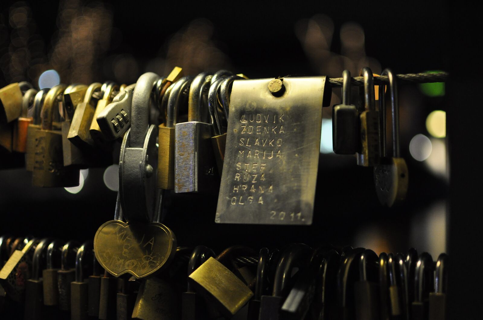 Nikon D90 sample photo. Padlock, love, bridge photography