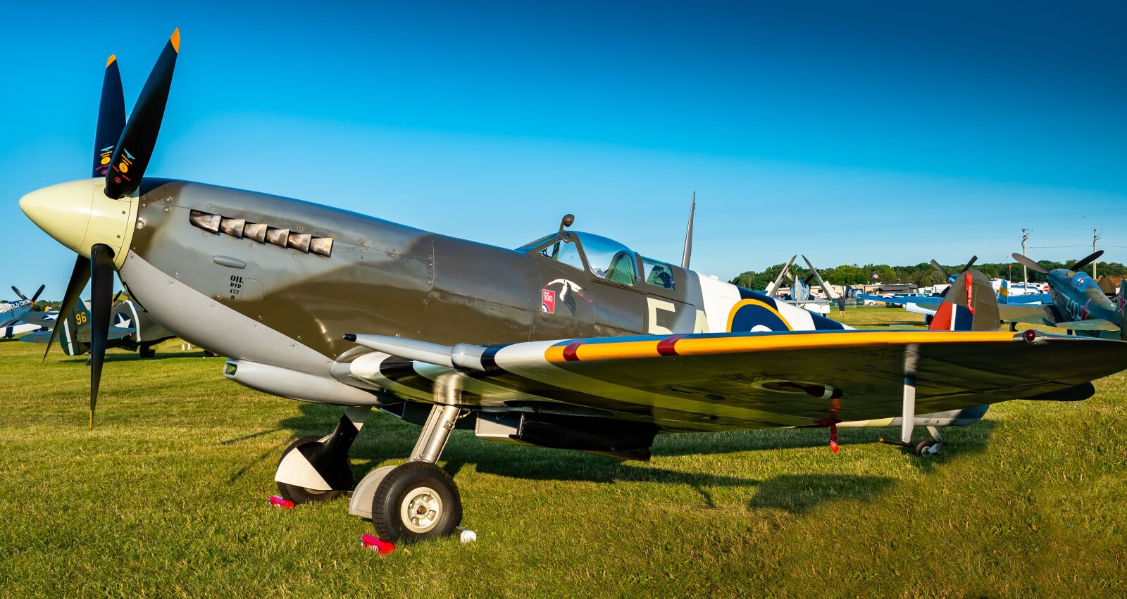 Tamron SP 24-70mm F2.8 Di VC USD sample photo. Spitfire, fighter, vintage photography