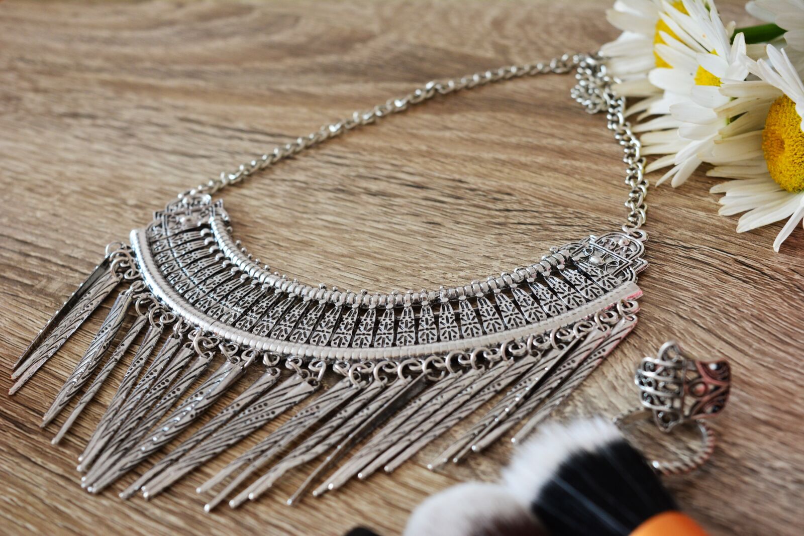 Nikon D5200 sample photo. Accessories, jewelry, fashion photography