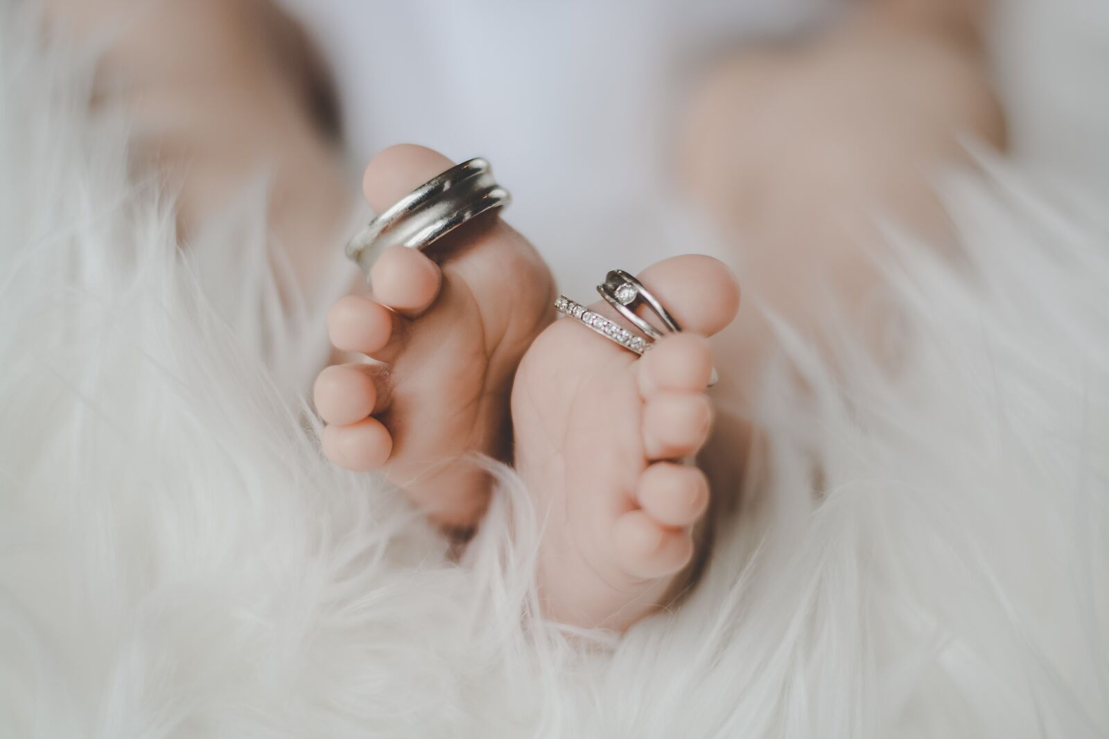 Nikon D5200 sample photo. Feet, baby feet, baby photography