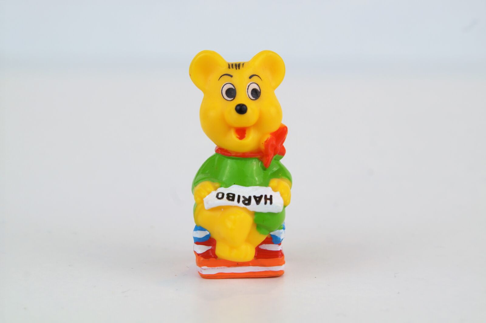 Sony DT 18-70mm F3.5-5.6 sample photo. Haribo, gummi bears, fruit photography