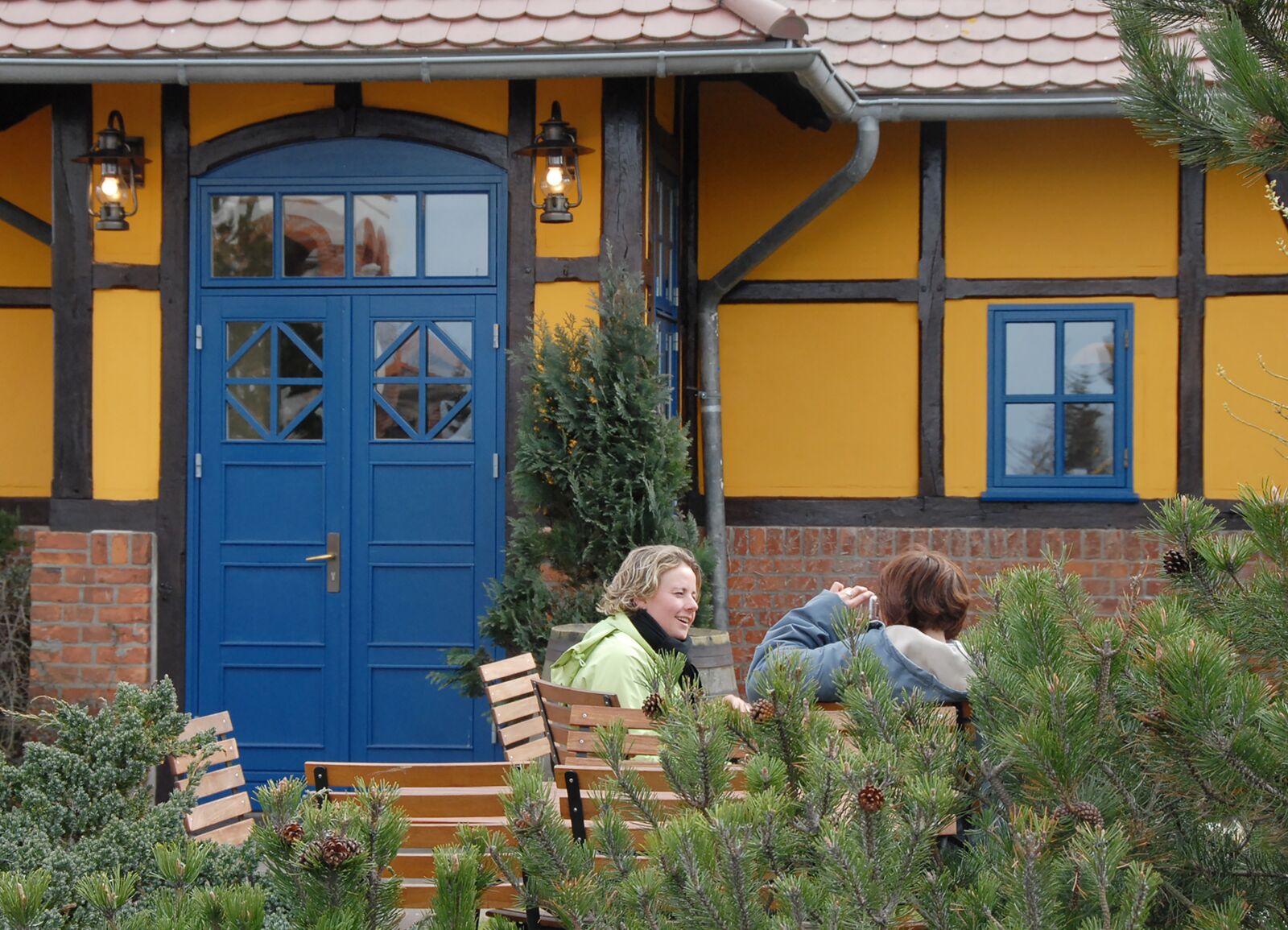 Nikon D200 sample photo. Truss, small restaurant, architect photography