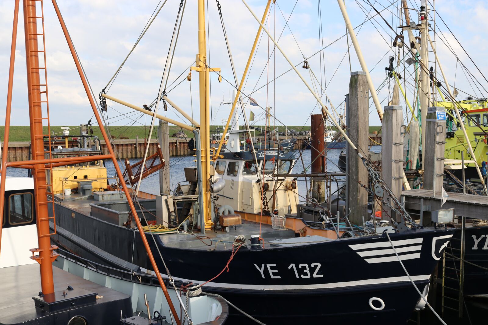 Canon EOS 80D sample photo. Port, yerseke, holland photography