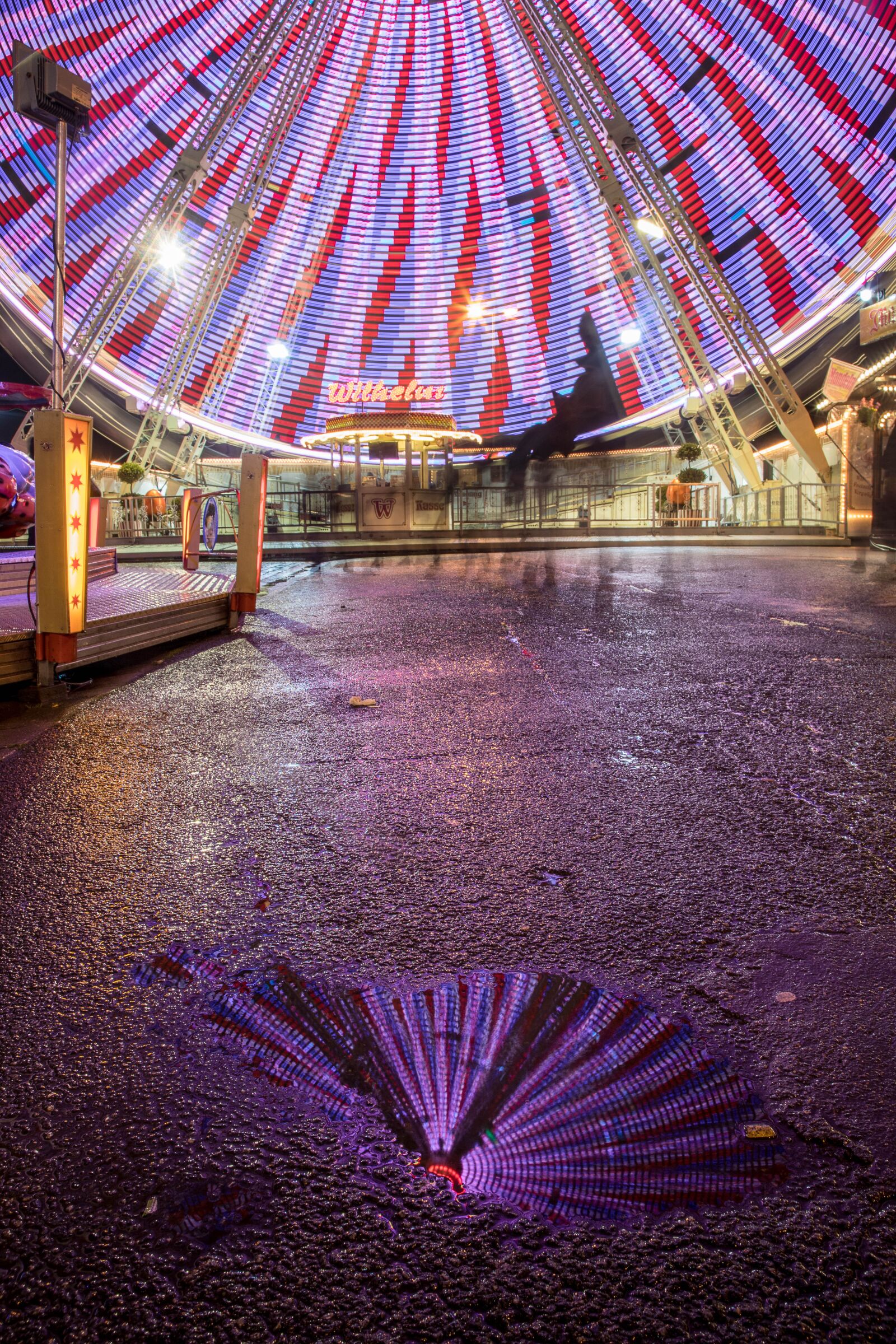 Canon EOS 6D Mark II sample photo. Ferris wheel, fair, year photography