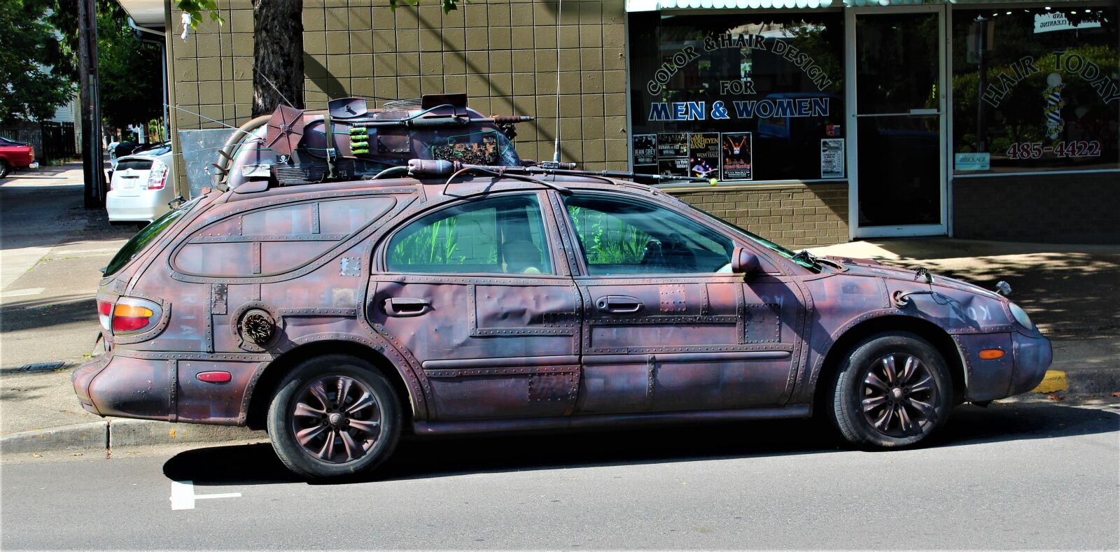 Canon EOS 600D (Rebel EOS T3i / EOS Kiss X5) sample photo. Auto, vehicle, futuristic photography