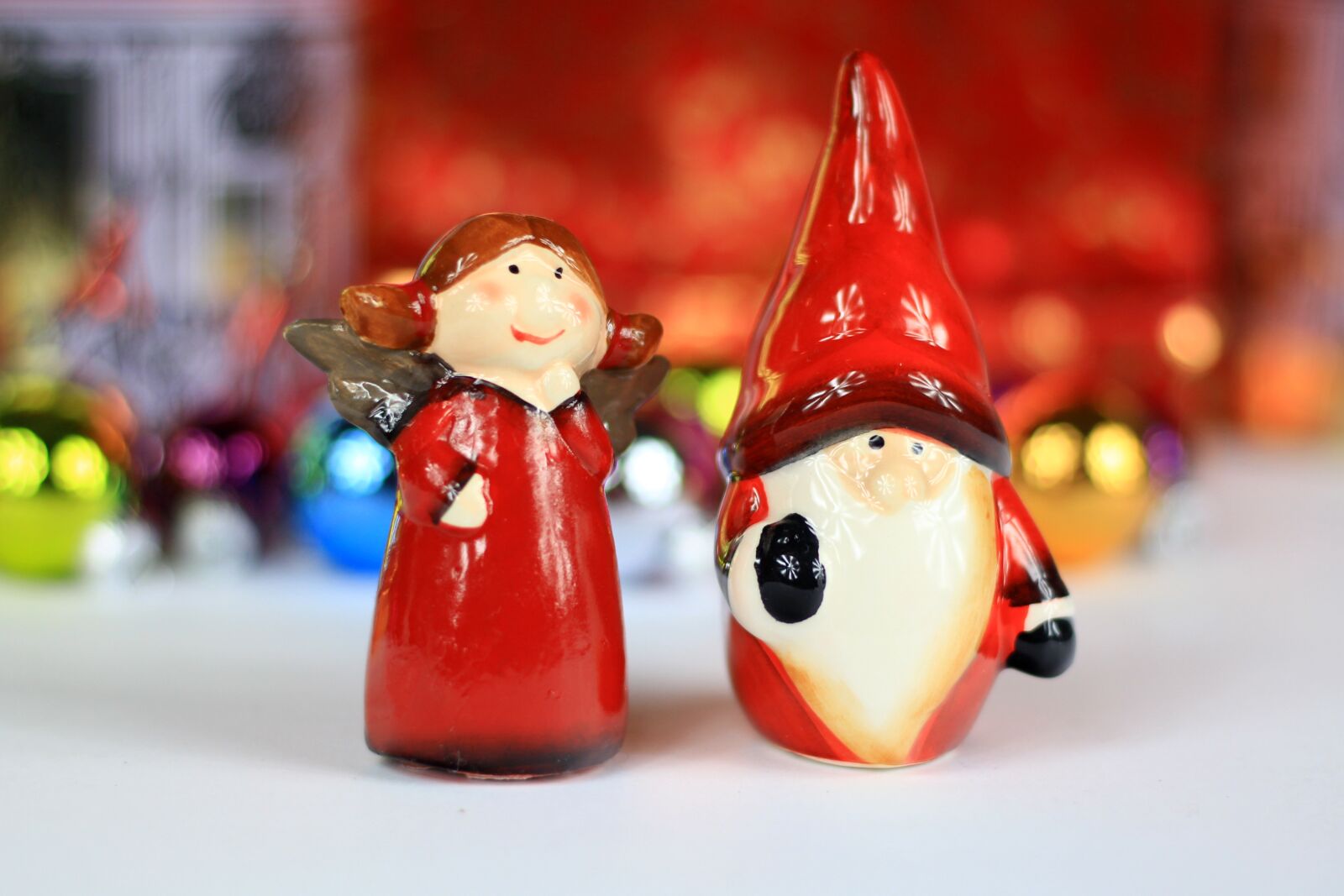Canon EOS 100D (EOS Rebel SL1 / EOS Kiss X7) sample photo. Christmas, holidays, christmas baubles photography