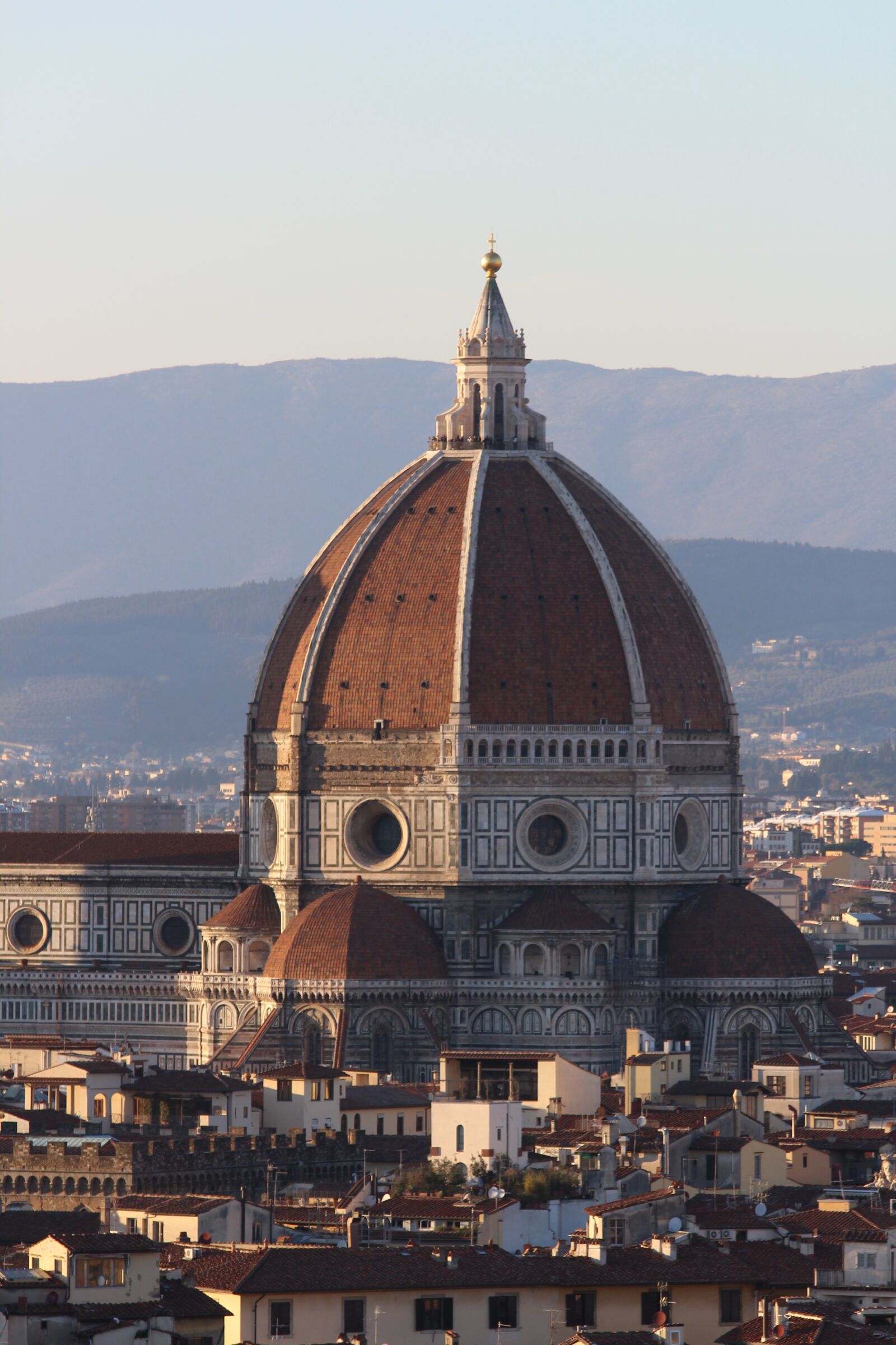 Canon EF 70-300mm F4-5.6 IS USM sample photo. Florence cathedral, cathedral, santa photography