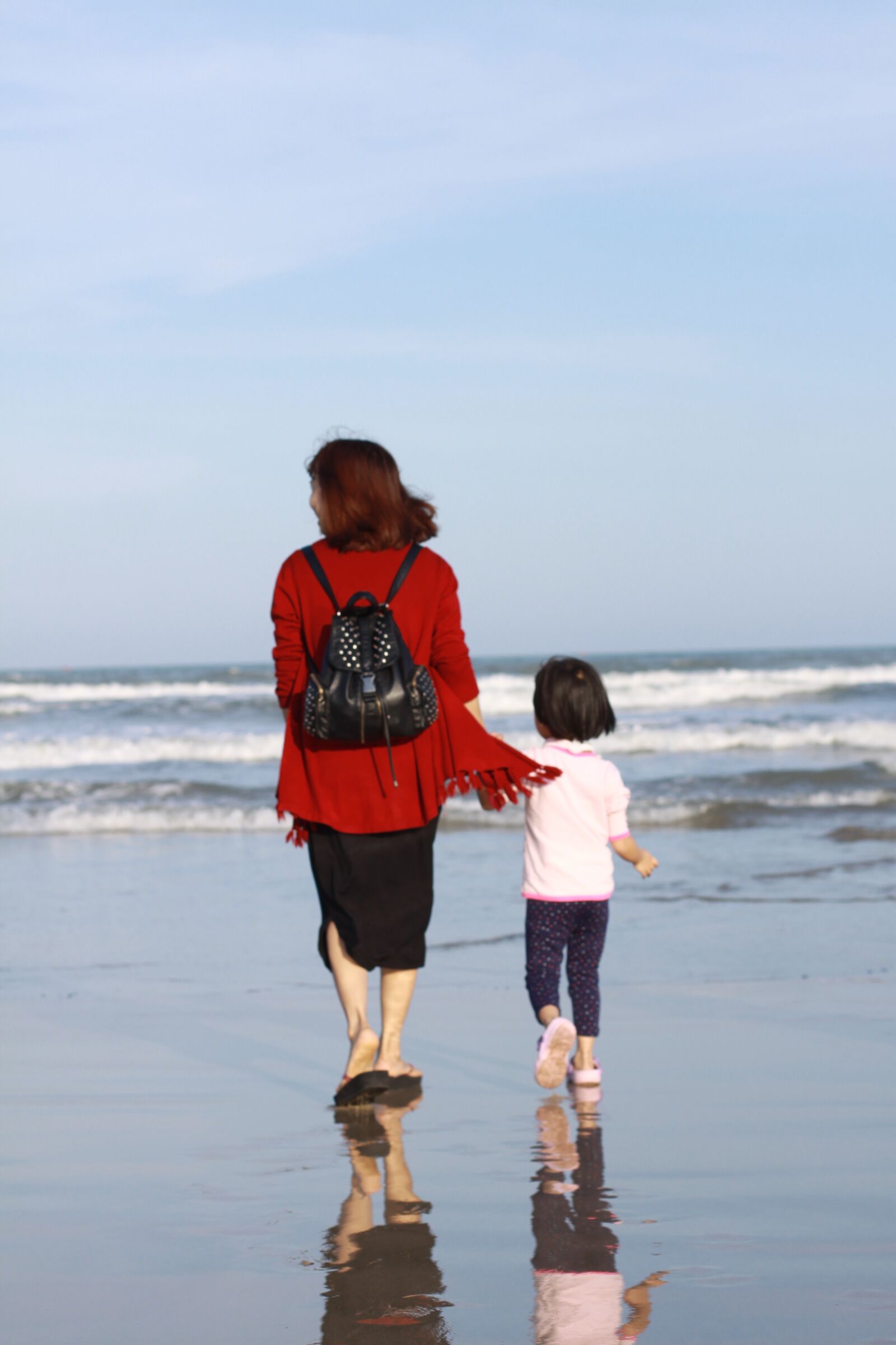 Canon EOS 50D sample photo. Beach, mother, sea photography
