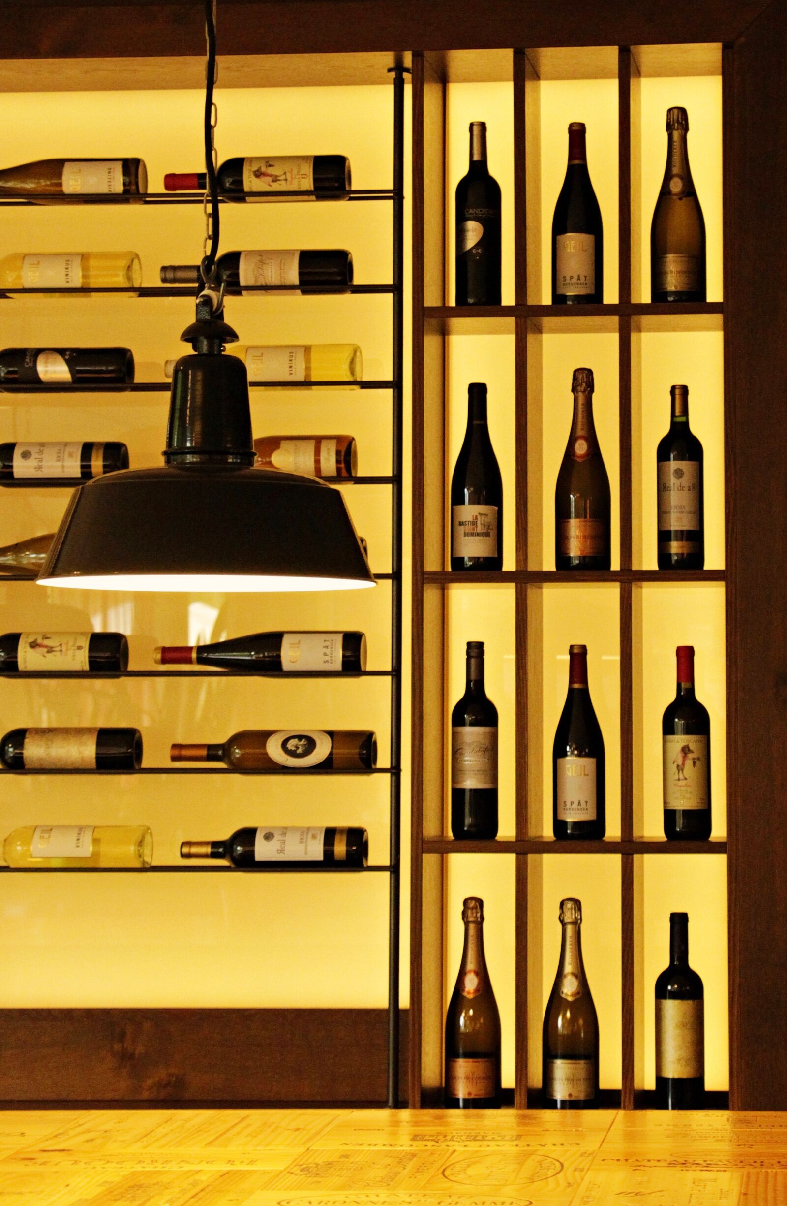 Canon EOS 100D (EOS Rebel SL1 / EOS Kiss X7) sample photo. Wine, wine bottles, wine photography
