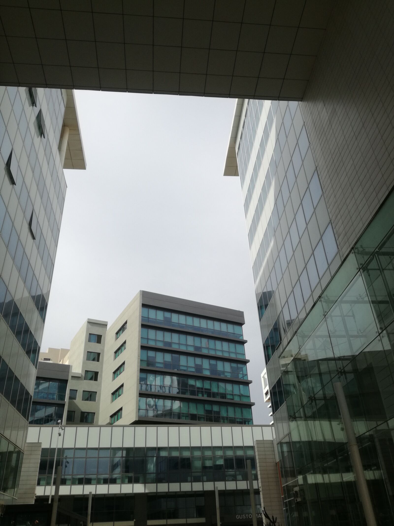 HUAWEI P9 LITE sample photo. Architecture, city, building photography