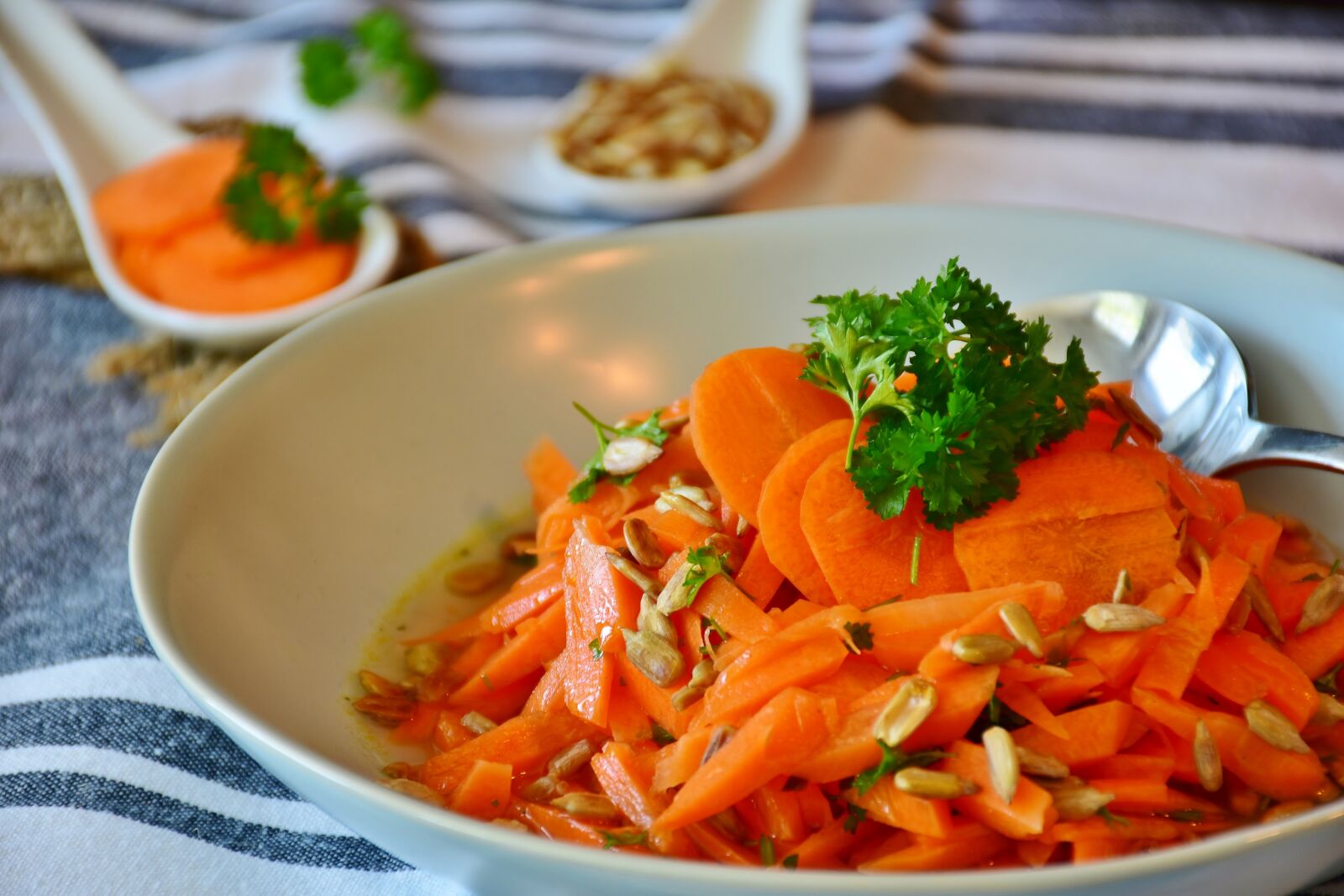 Nikon D7200 sample photo. Carrots, carrot salad, vegetables photography